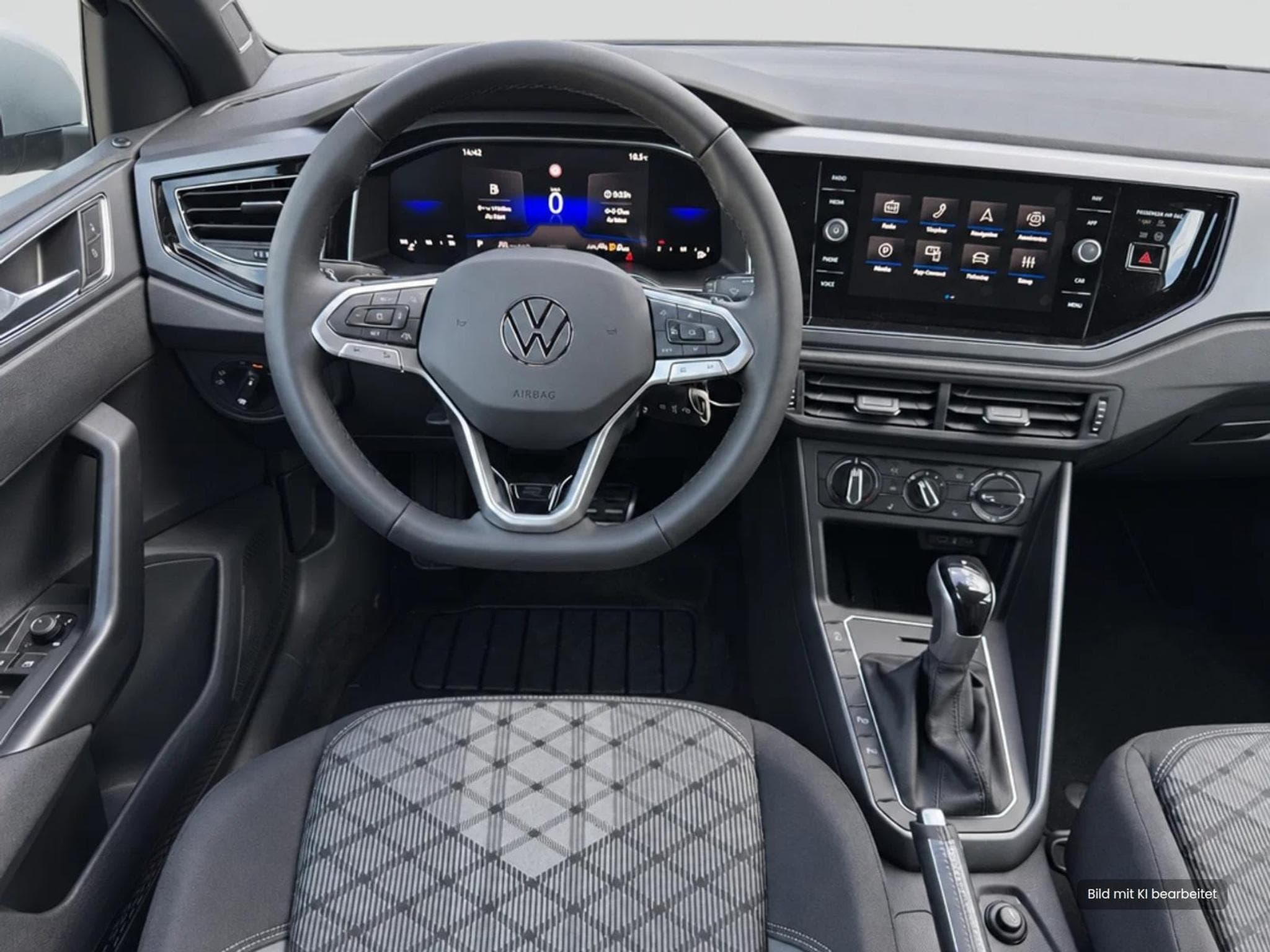 VW Polo R-Line (2026) - Photo 12