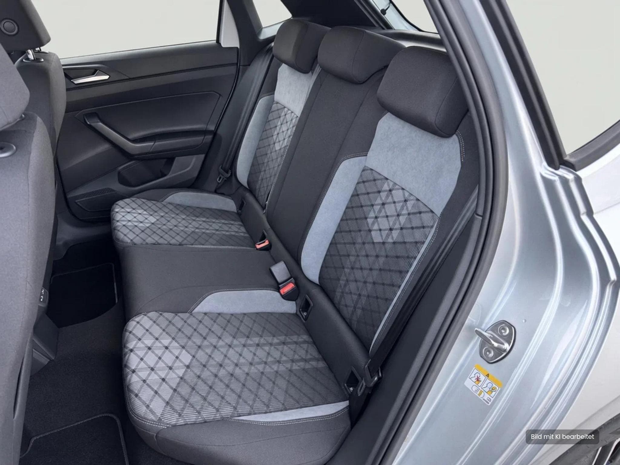 VW Polo R-Line (2026) - Photo 16