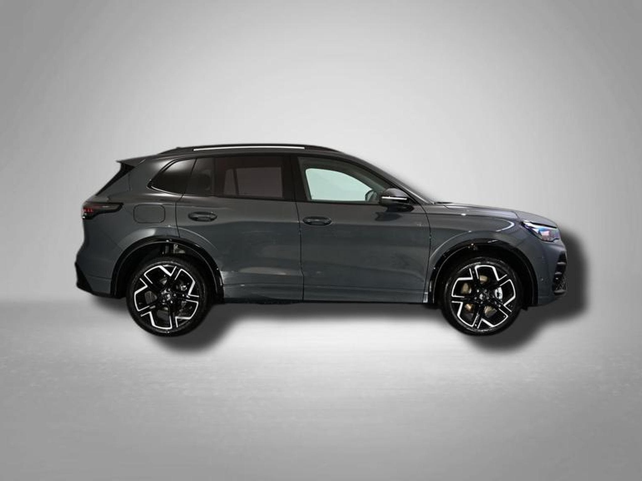 VW Tiguan R-Line 2.0 TSI 7-Gang-DSG 4MOTION (2026) - Photo 6