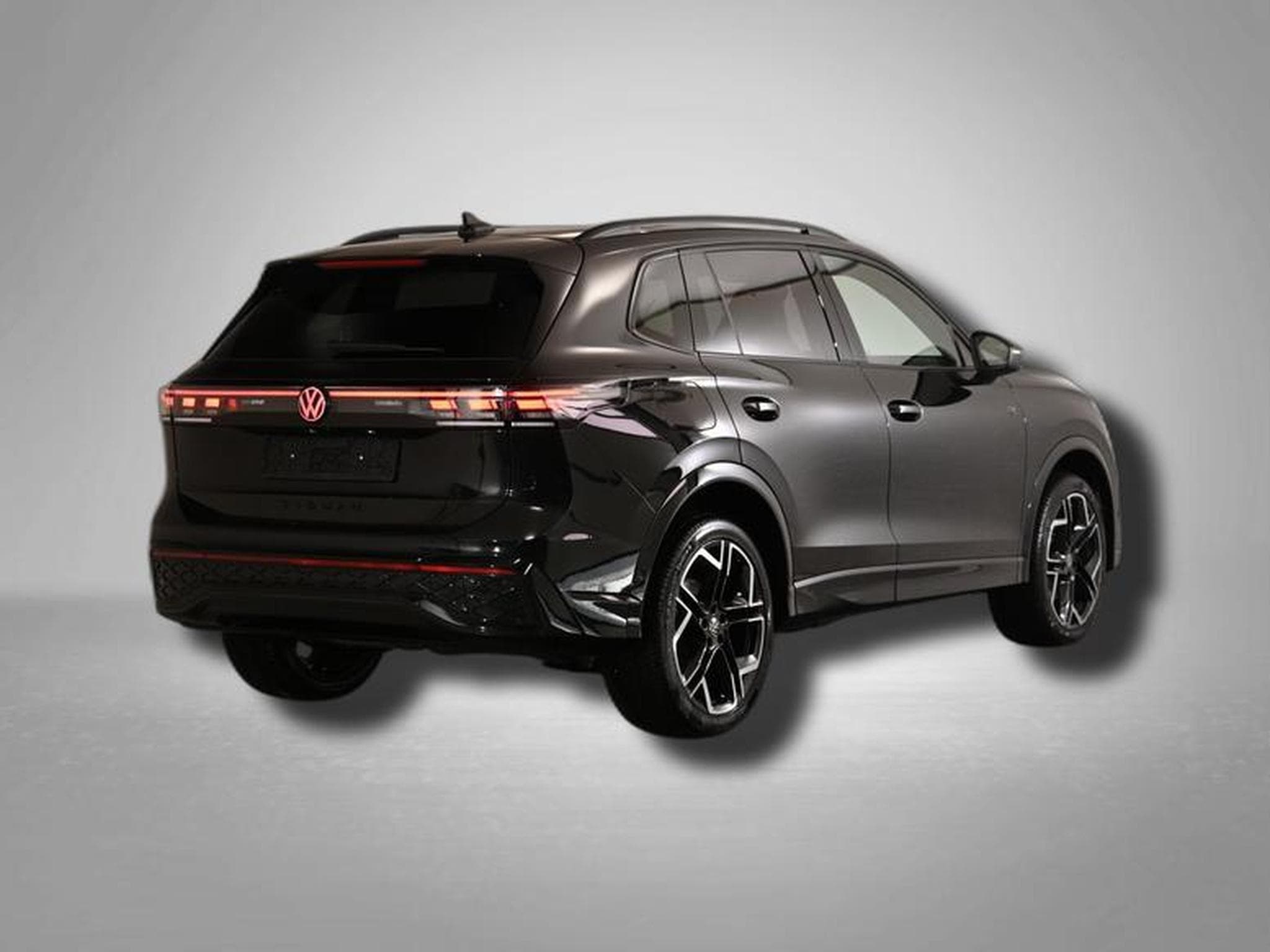 VW Tiguan R-Line 2.0 TDI 7-Gang-DSG 4MOTION (2025) - Foto 5