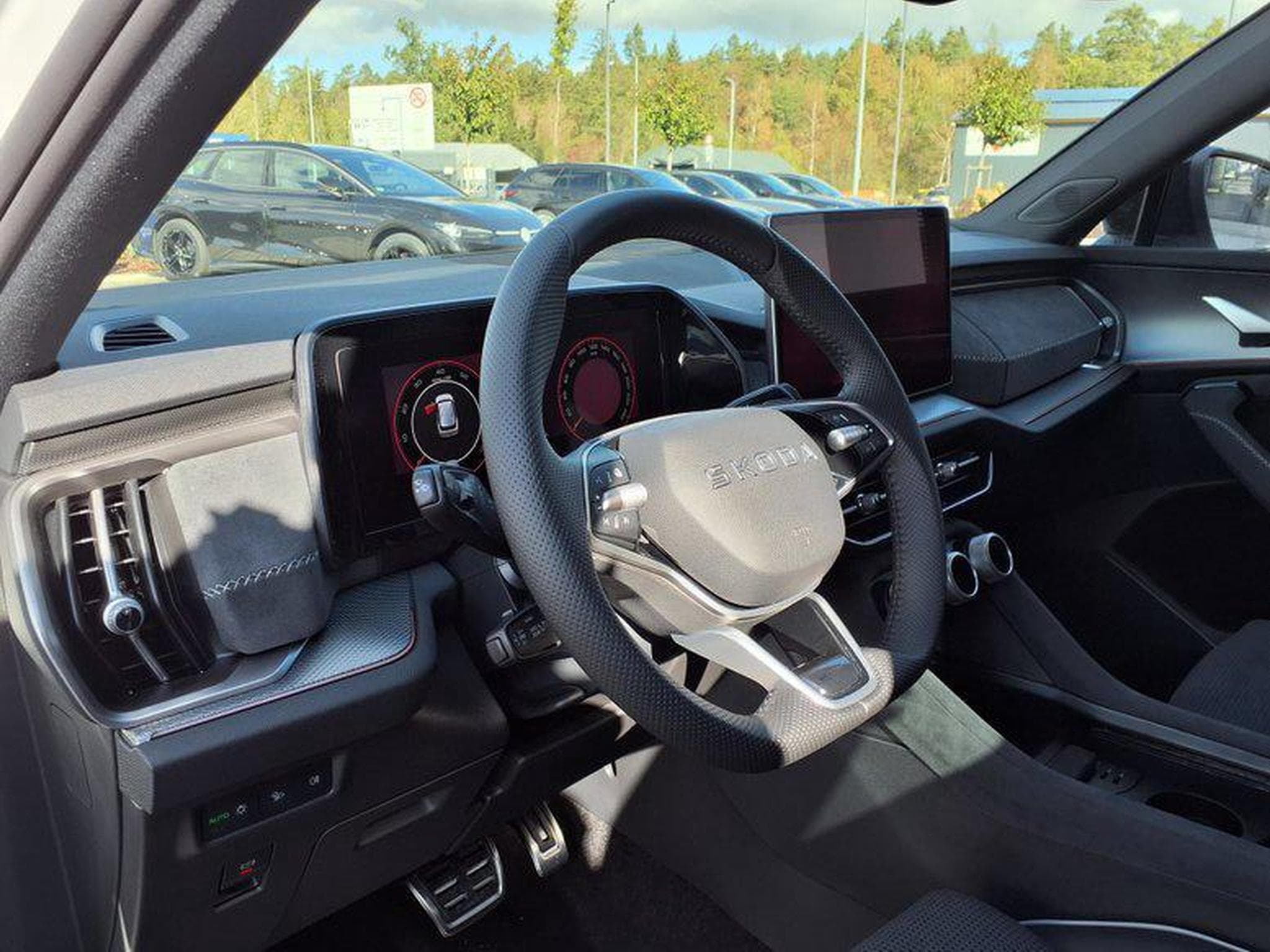 Skoda Kodiaq Sportline 1.5 TSI 7-Gang-DSG (2026) - Foto 6