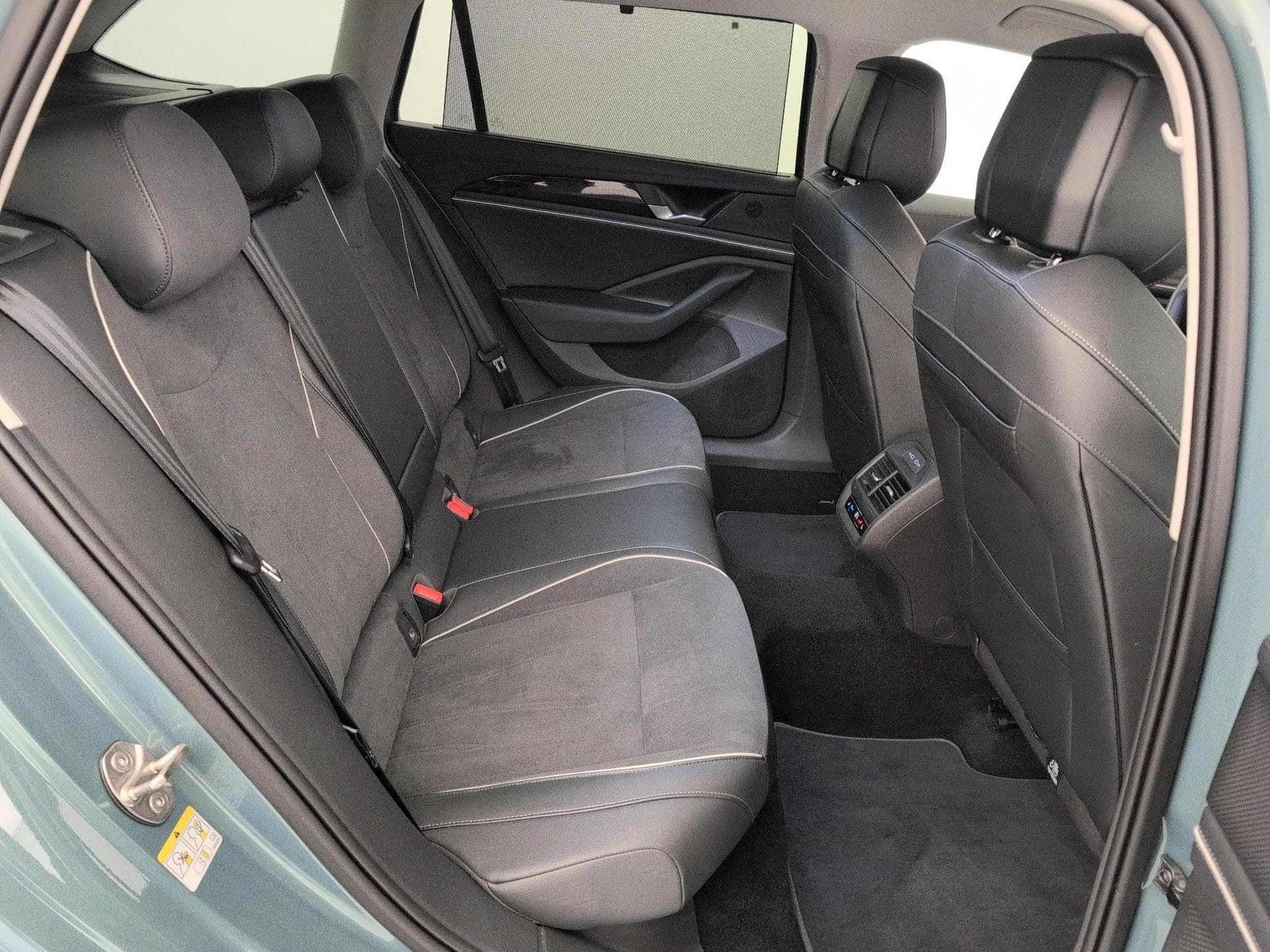 VW Passat Life Plus (2026) - Foto 10