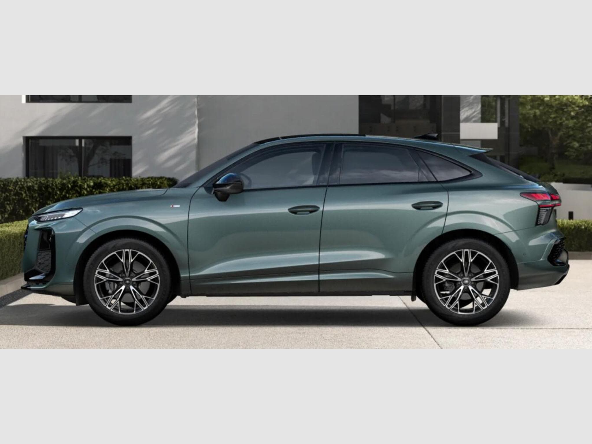 Audi Q3 Sportback quatt. 2xS (2026) - Photo 2
