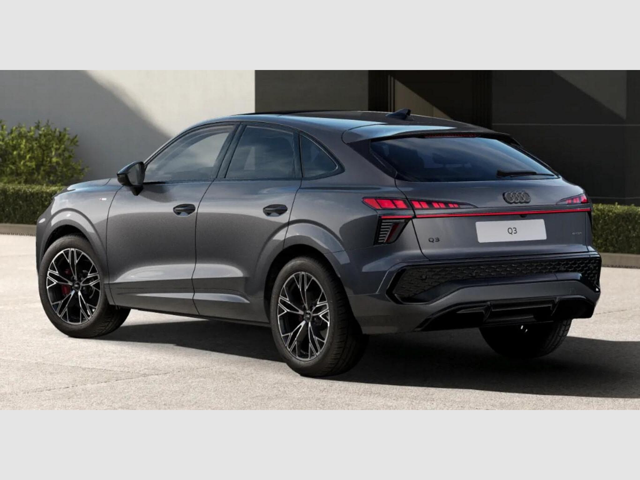 Audi Q3 Sportback quattro 2xS (2026) - Photo 3