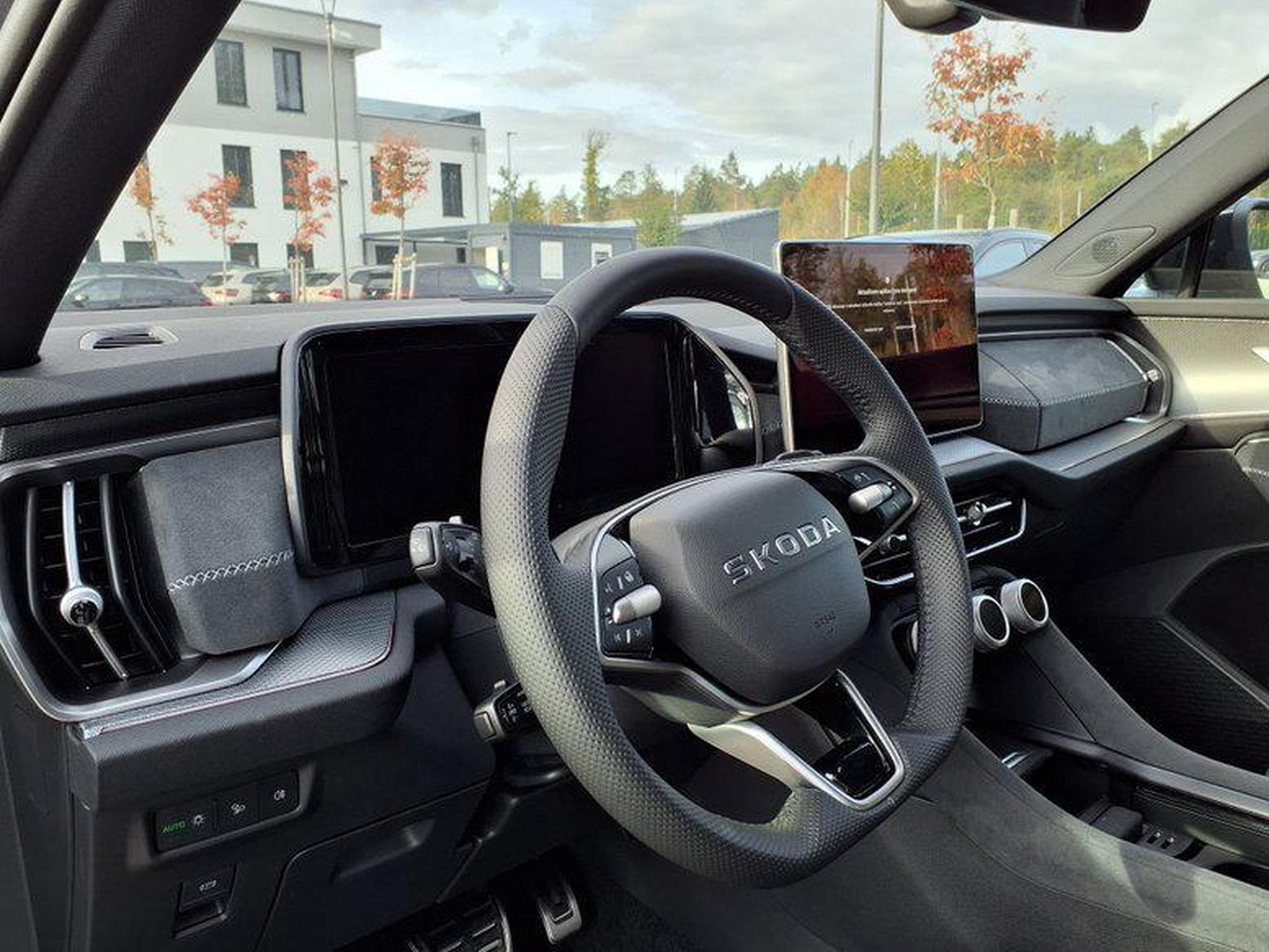 Skoda Kodiaq Sportline 1.5 TSI 7-Gang-DSG (2026) - Photo 6