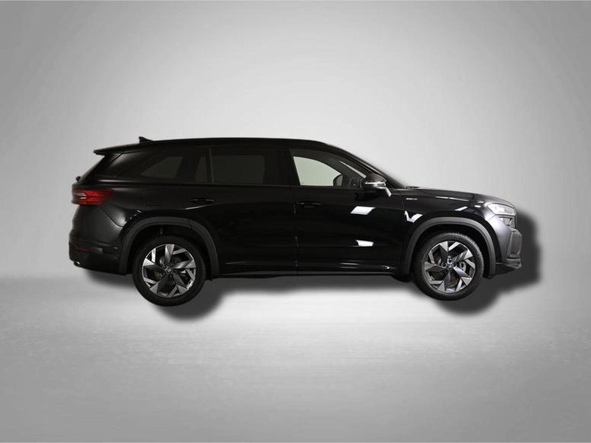 Skoda Kodiaq Sportline 1.5 TSI 7-Gang-DSG (2026) - Photo 6