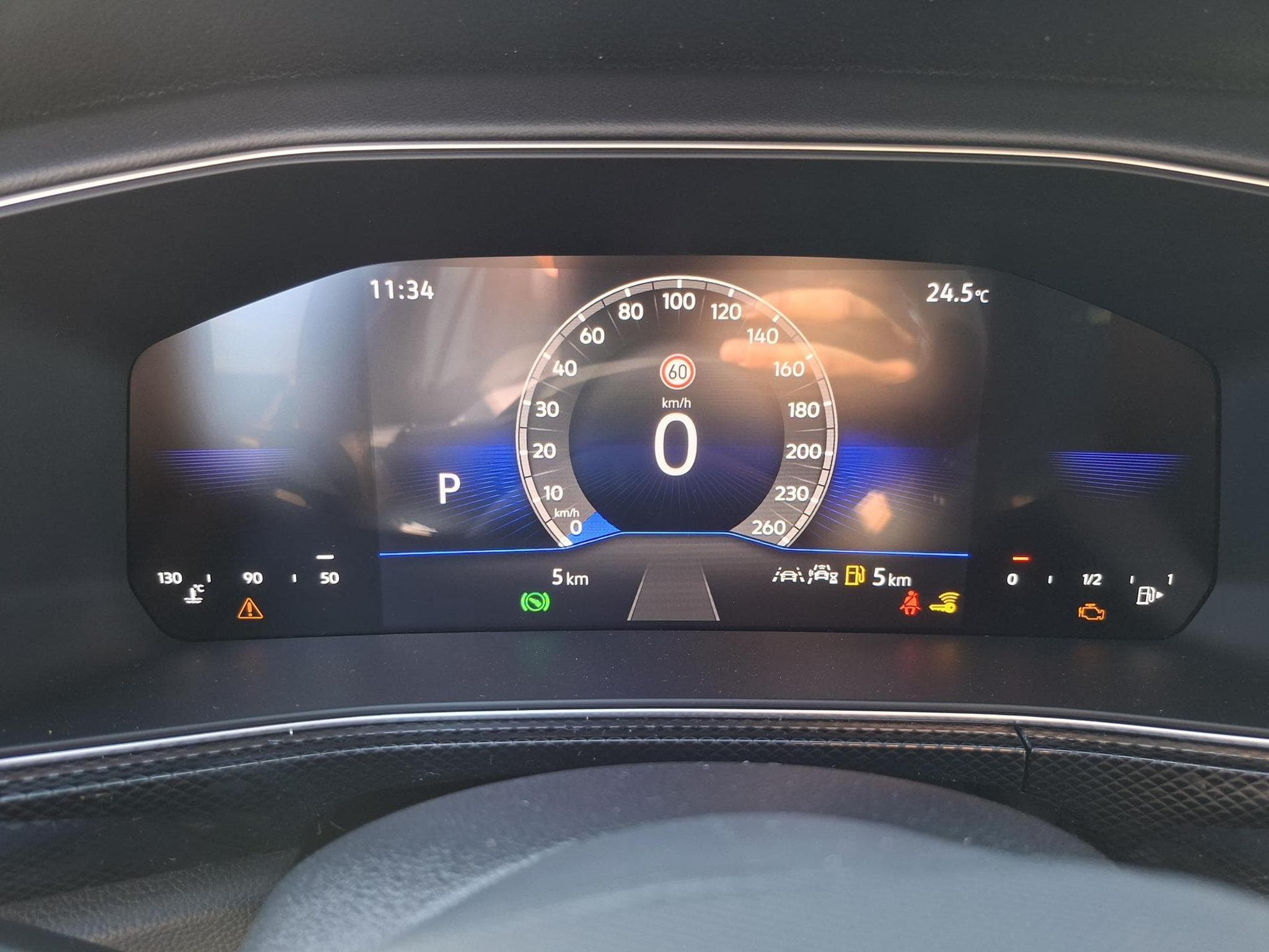 VW T-Cross R-Line Limited (2026) - Photo 16