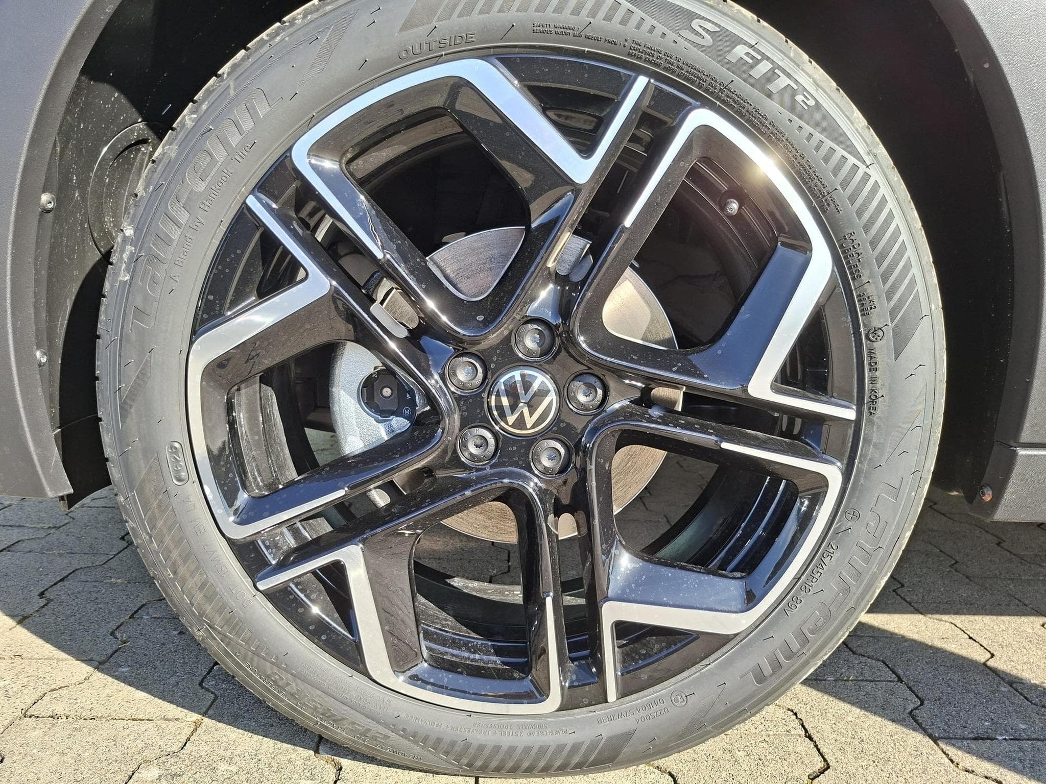 VW T-Cross R-Line Limited (2026) - Photo 6