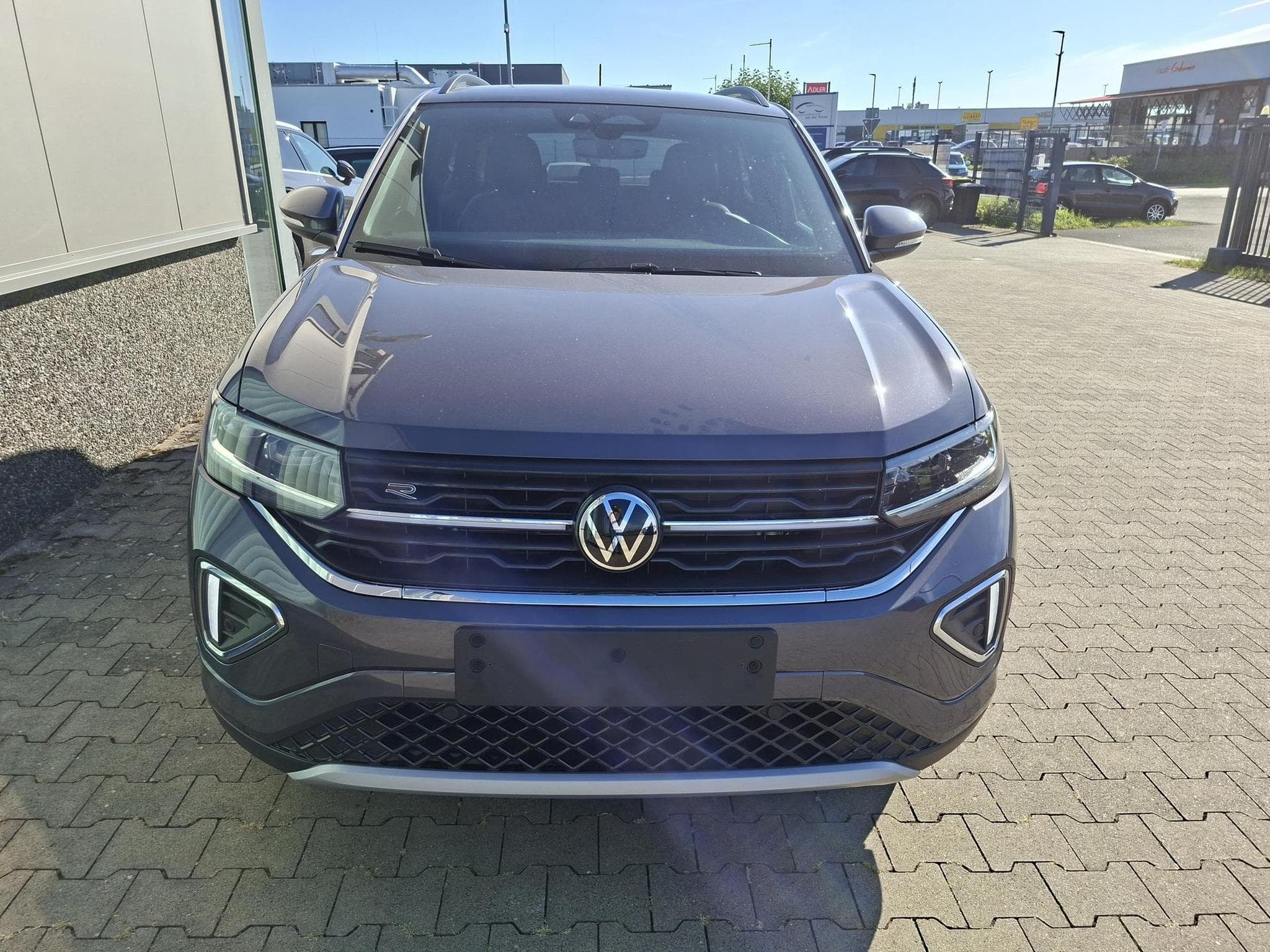VW T-Cross R-Line Limited (2026) - Photo 4
