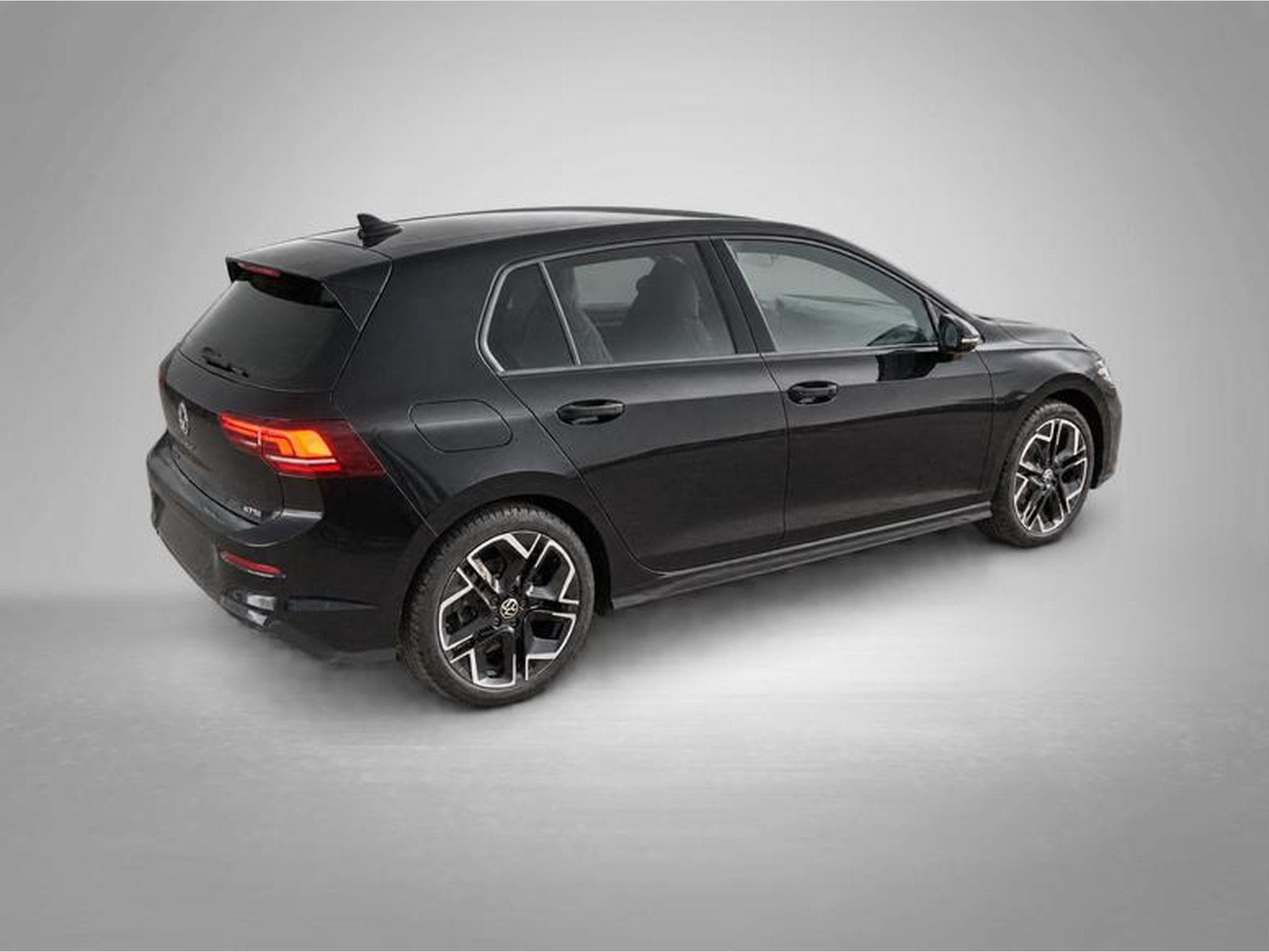 VW Golf R-Line 1.5 eTSI 7-Gang-DSG (2026) - Photo 3