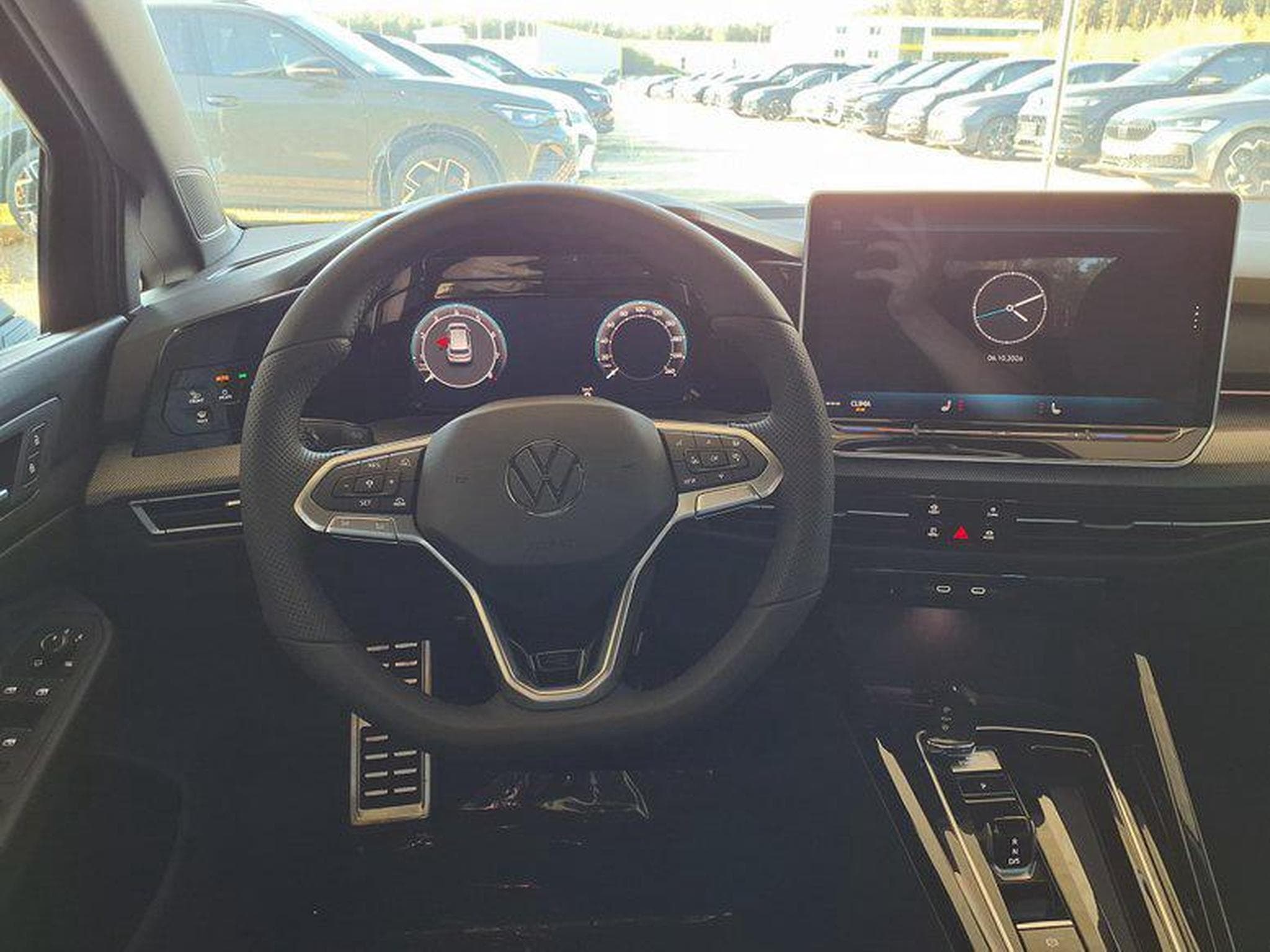 VW Golf R-Line 1.5 eTSI 7-Gang-DSG (2026) - Photo 8