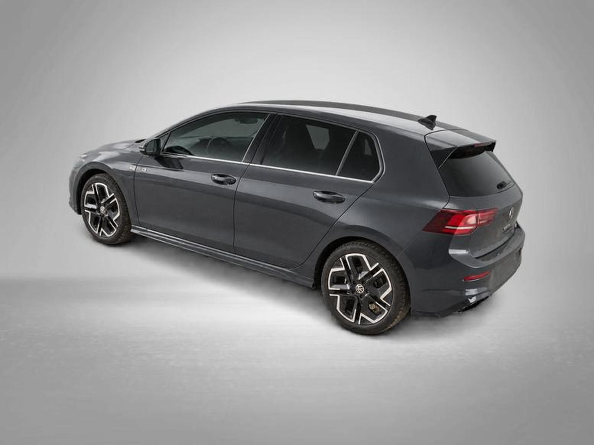 VW Golf R-Line 1.5 eTSI 7-Gang-DSG (2026) - Photo 2