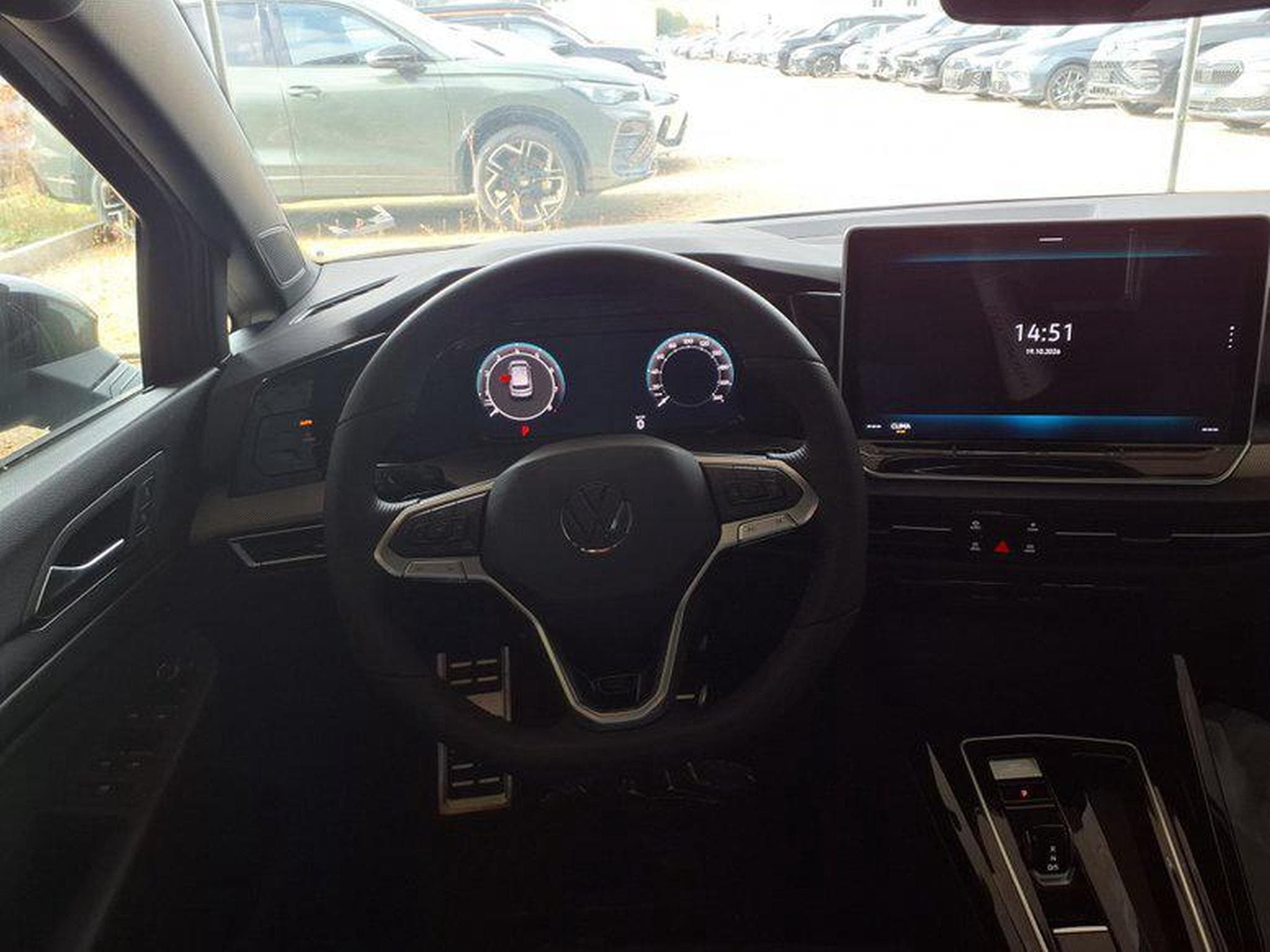 VW Golf R-Line 1.5 eTSI 7-Gang-DSG (2026) - Photo 8