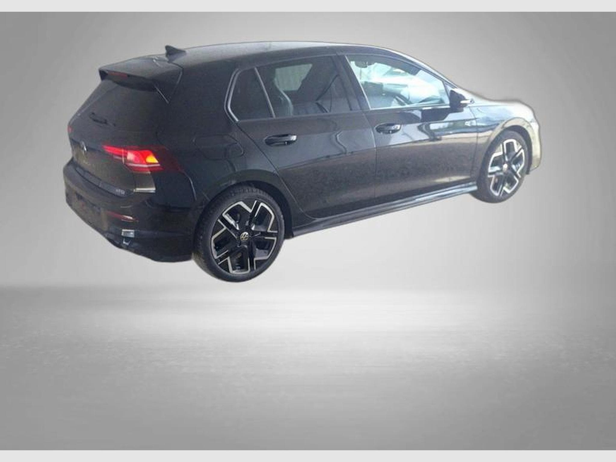 VW Golf R-Line 1.5 eTSI 7-Gang-DSG (2026) - Photo 3