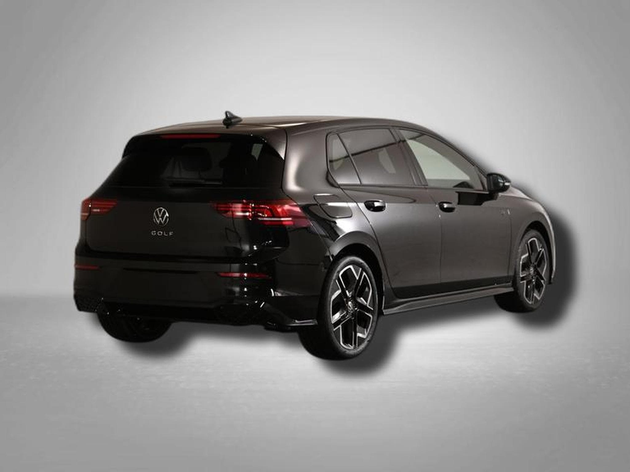 VW Golf R-Line 2.0 TDI 7-Gang-DSG (2026) - Photo 5