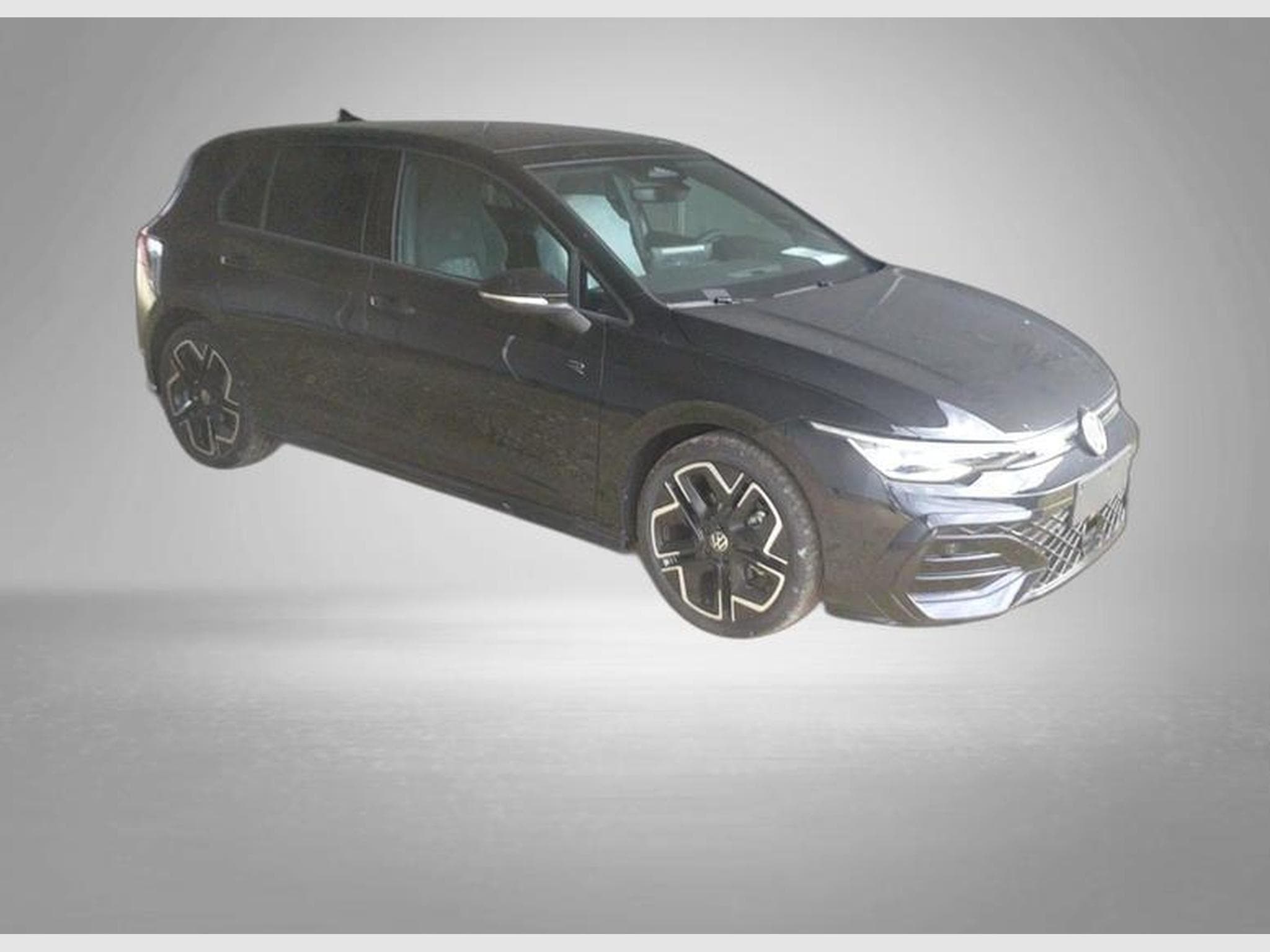 VW Golf R-Line 1.5 eTSI 7-Gang-DSG (2026) - Photo 4