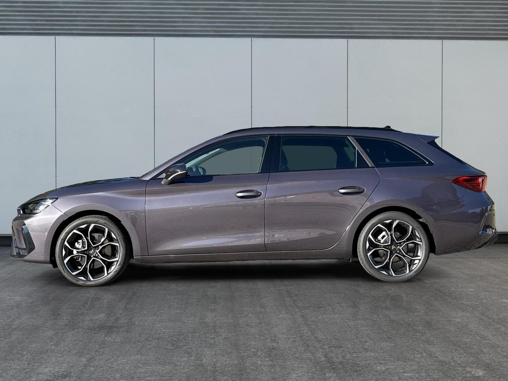 Cupra Leon Leon Sportstourer (2026) - Photo 2