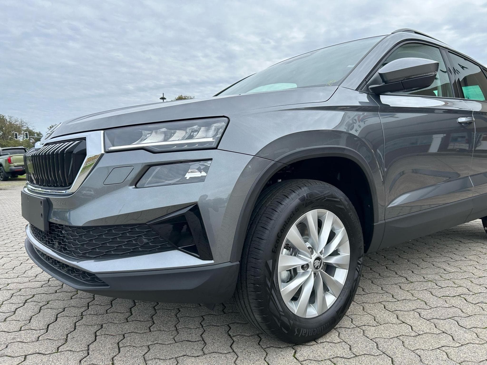 Skoda Karoq Selection (2026) - Photo 2
