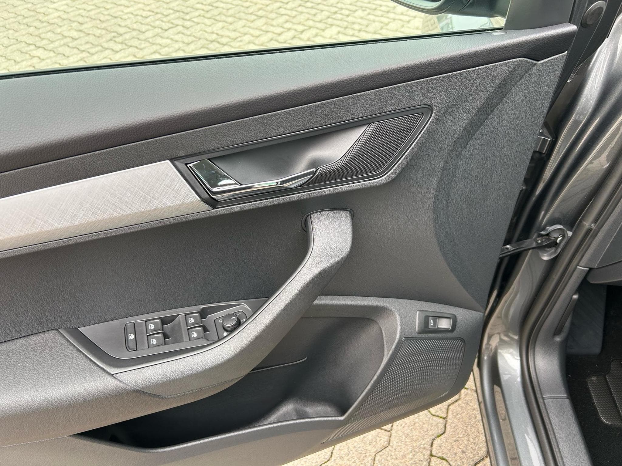 Skoda Karoq Selection (2026) - Photo 3