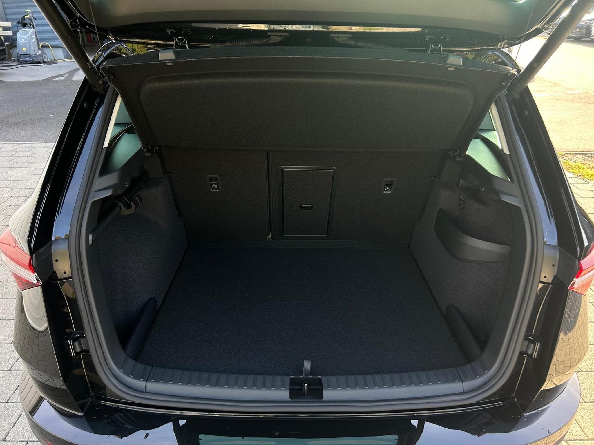 Skoda Karoq Selection (2026) - Photo 16