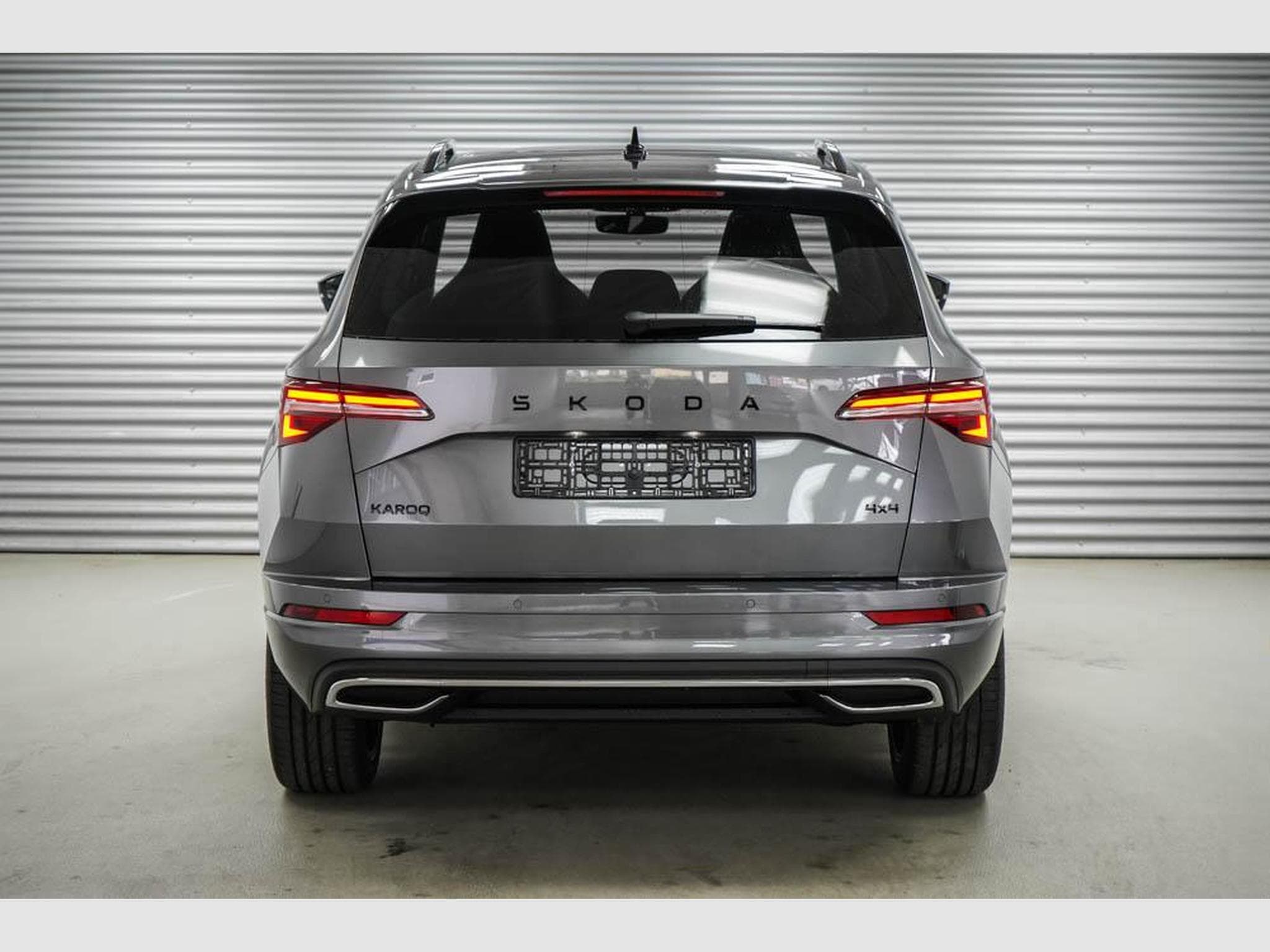 Skoda Karoq 2,0 TSI DSG (2026) - Photo 4