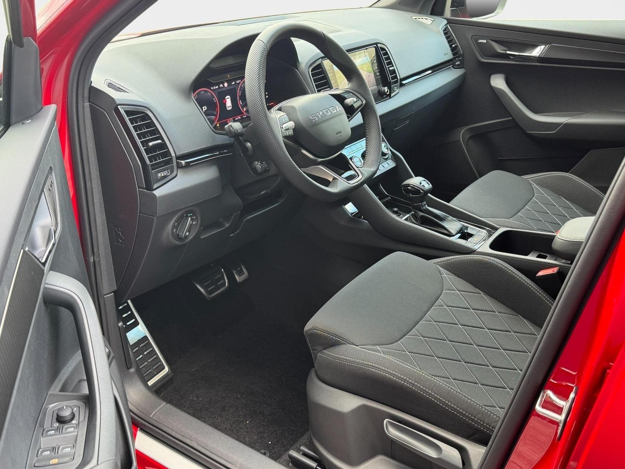 Skoda Karoq Sportline (2026) - Photo 10