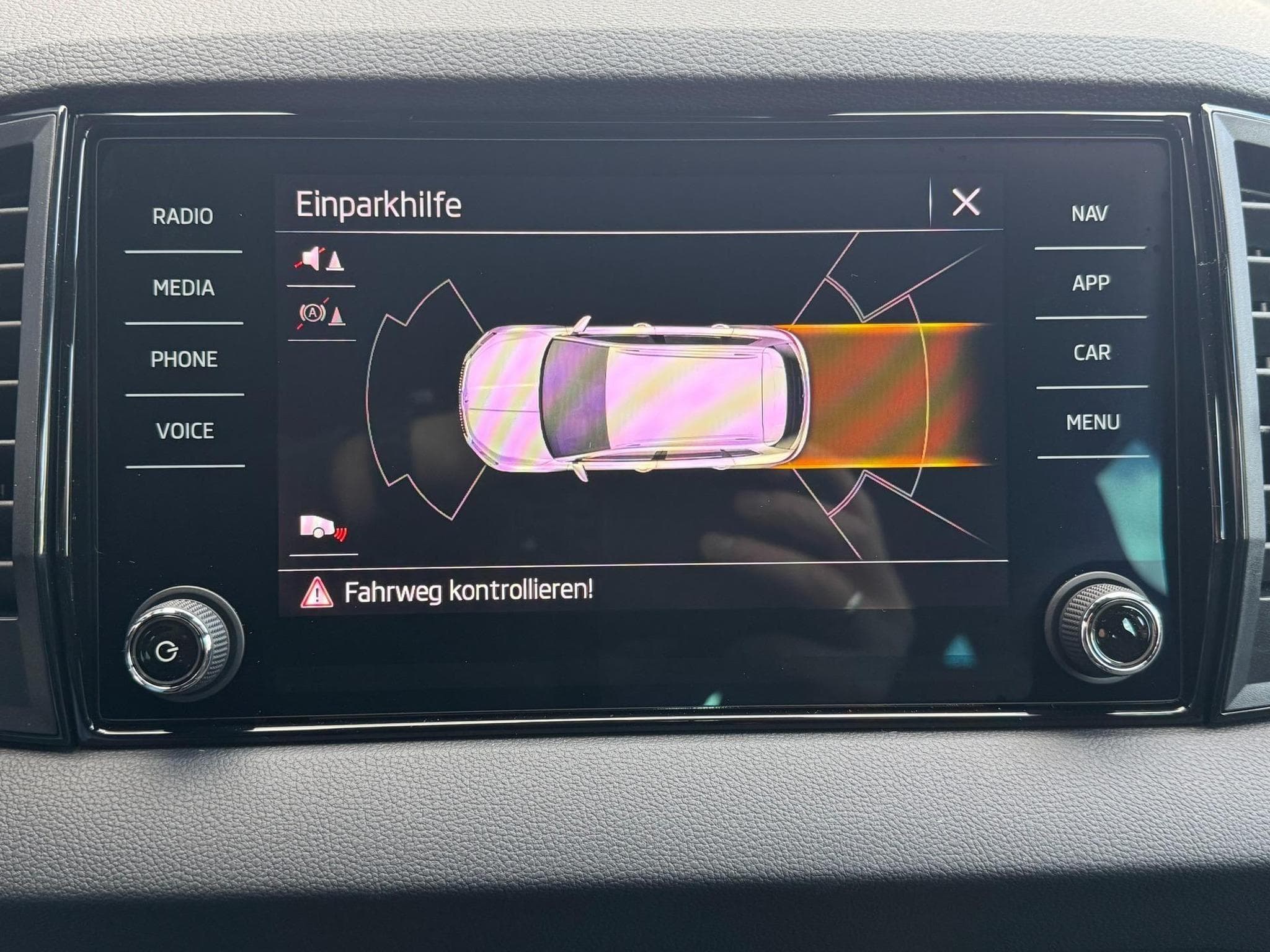 Skoda Karoq Sportline (2026) - Photo 19