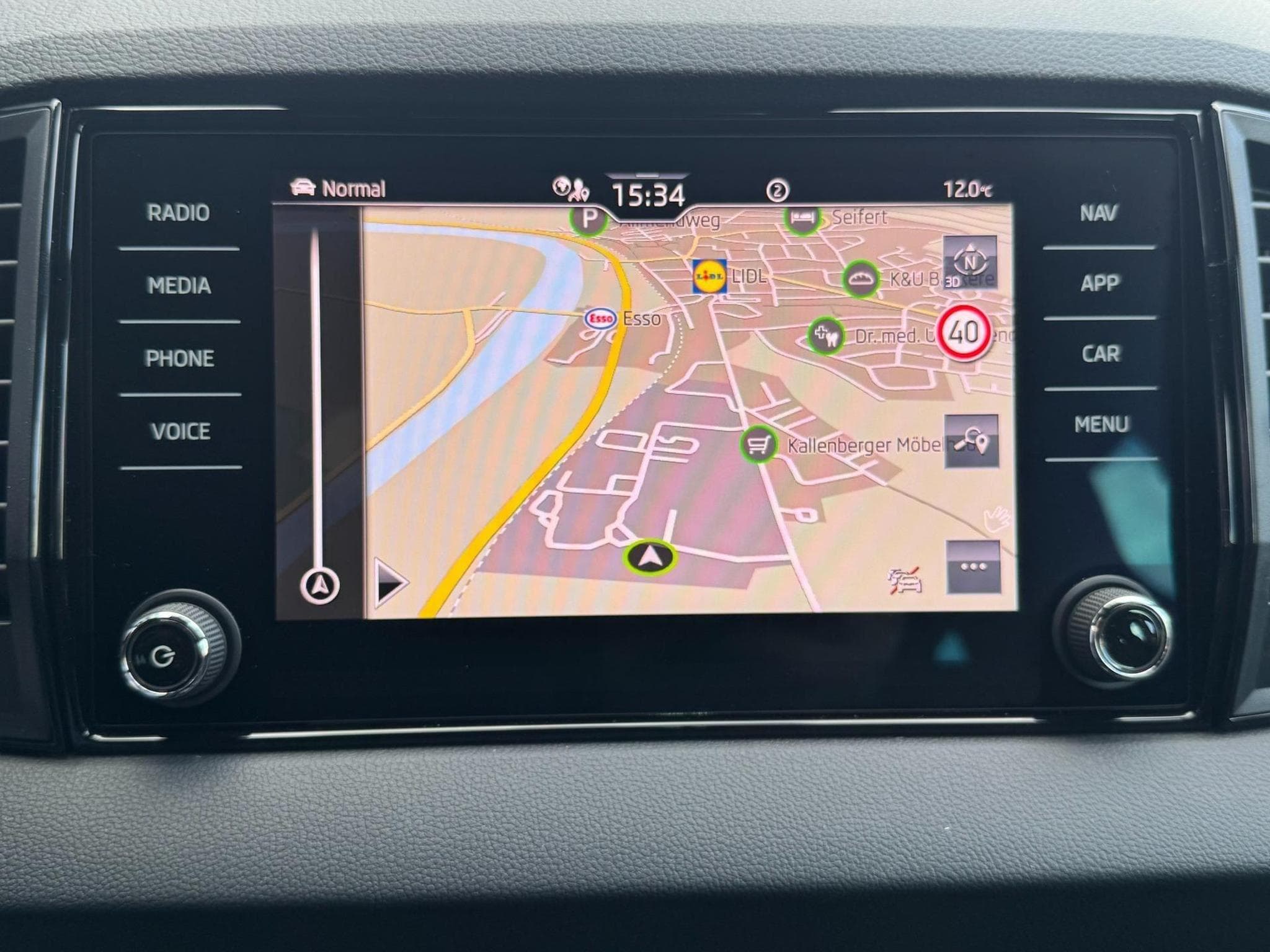Skoda Karoq Sportline (2026) - Photo 22