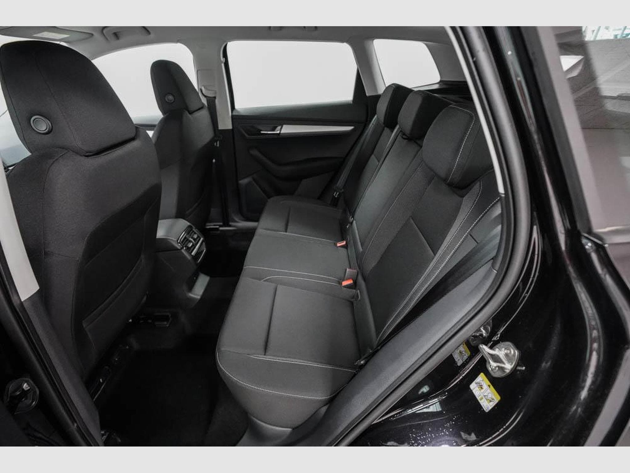 Skoda Karoq 1,5 TSI DSG (2026) - Photo 15