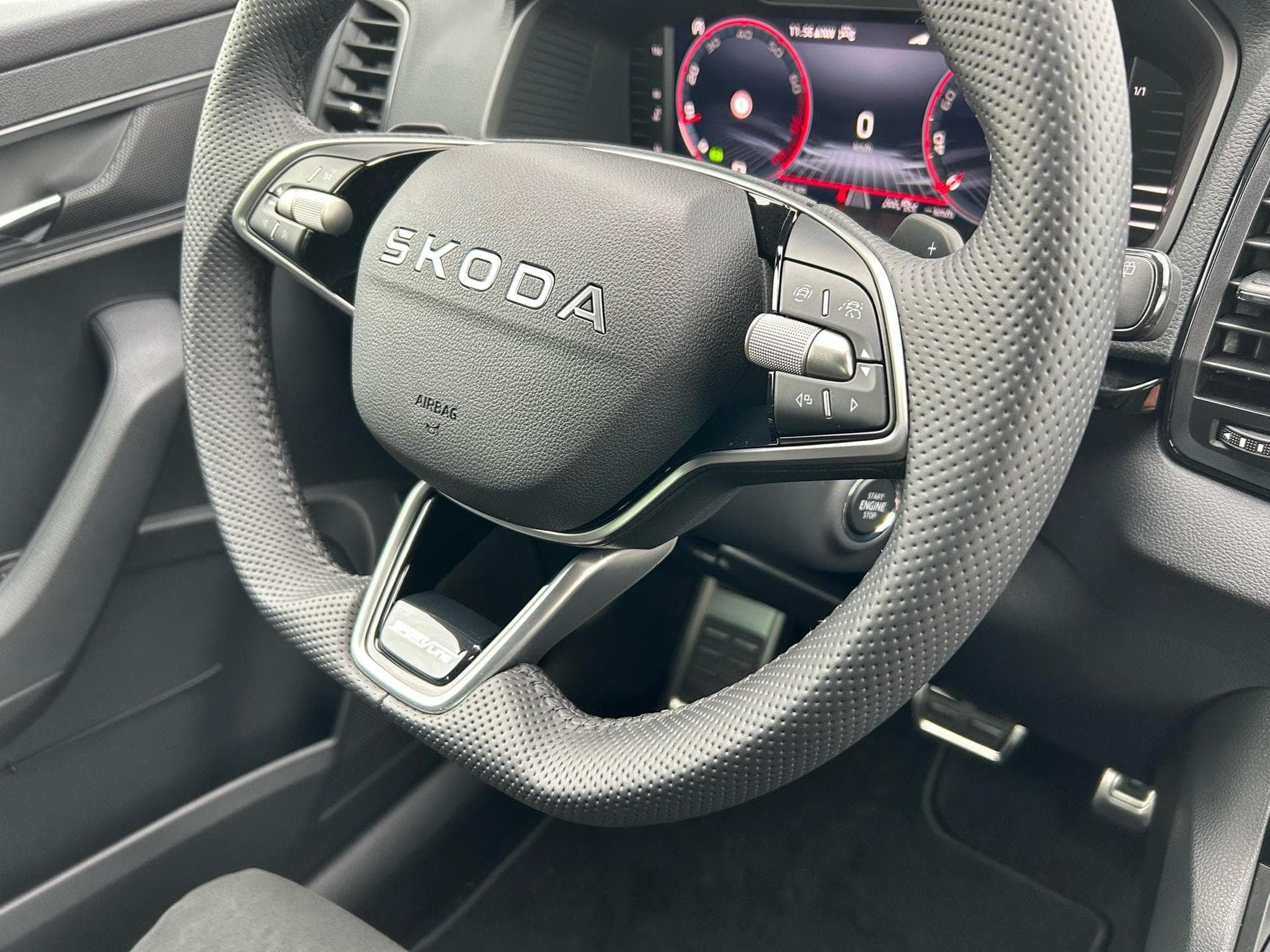 Skoda Karoq Sportline (2026) - Photo 7