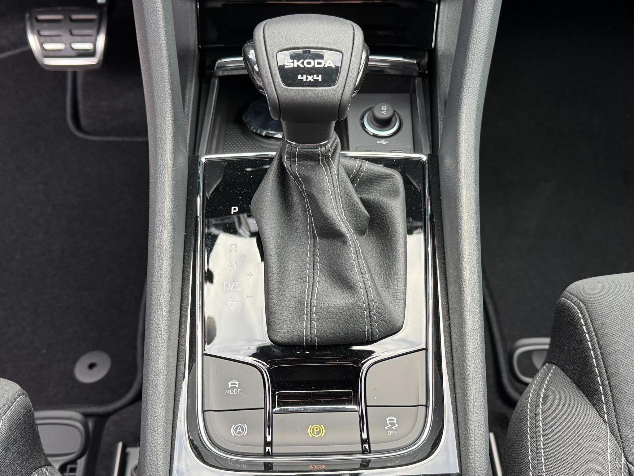 Skoda Karoq Sportline (2026) - Photo 14