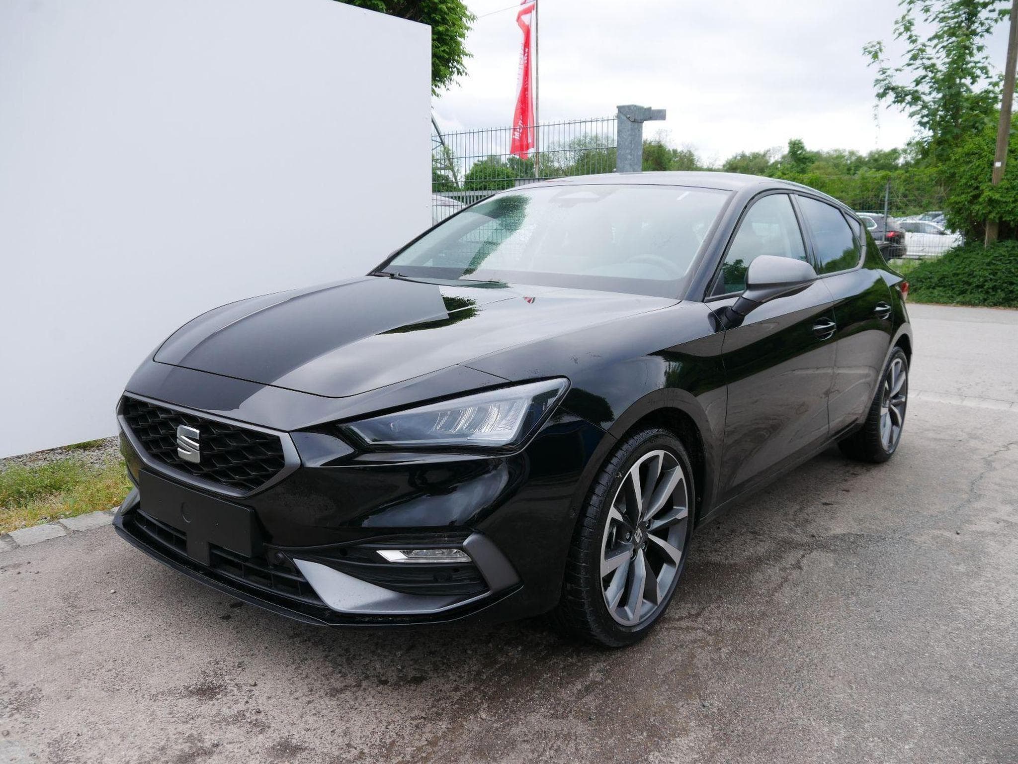 Seat Leon FR 2.0 TDI DSG (2025) - Photo 1