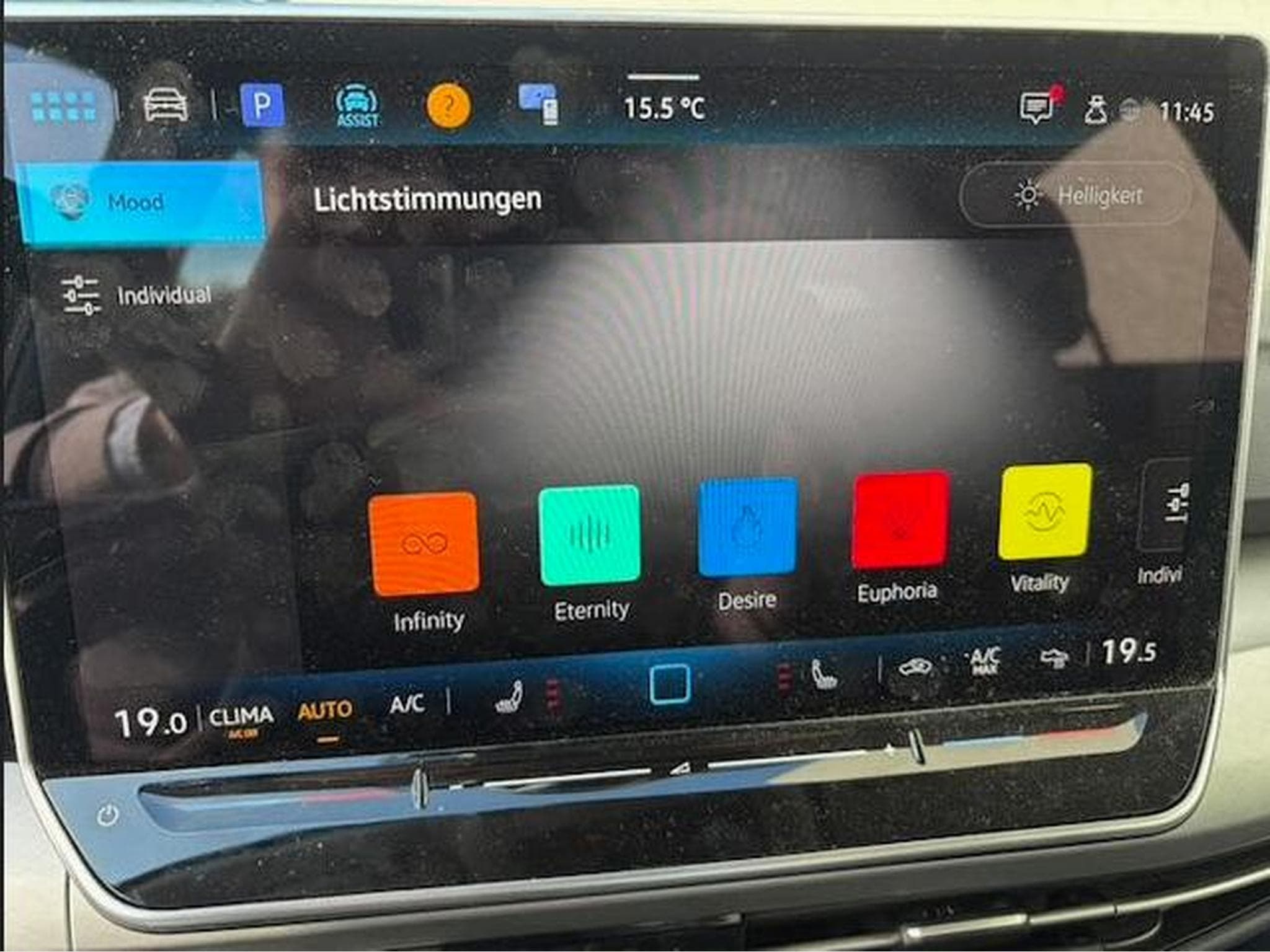 VW Golf Variant LIFE (2025) - Photo 8