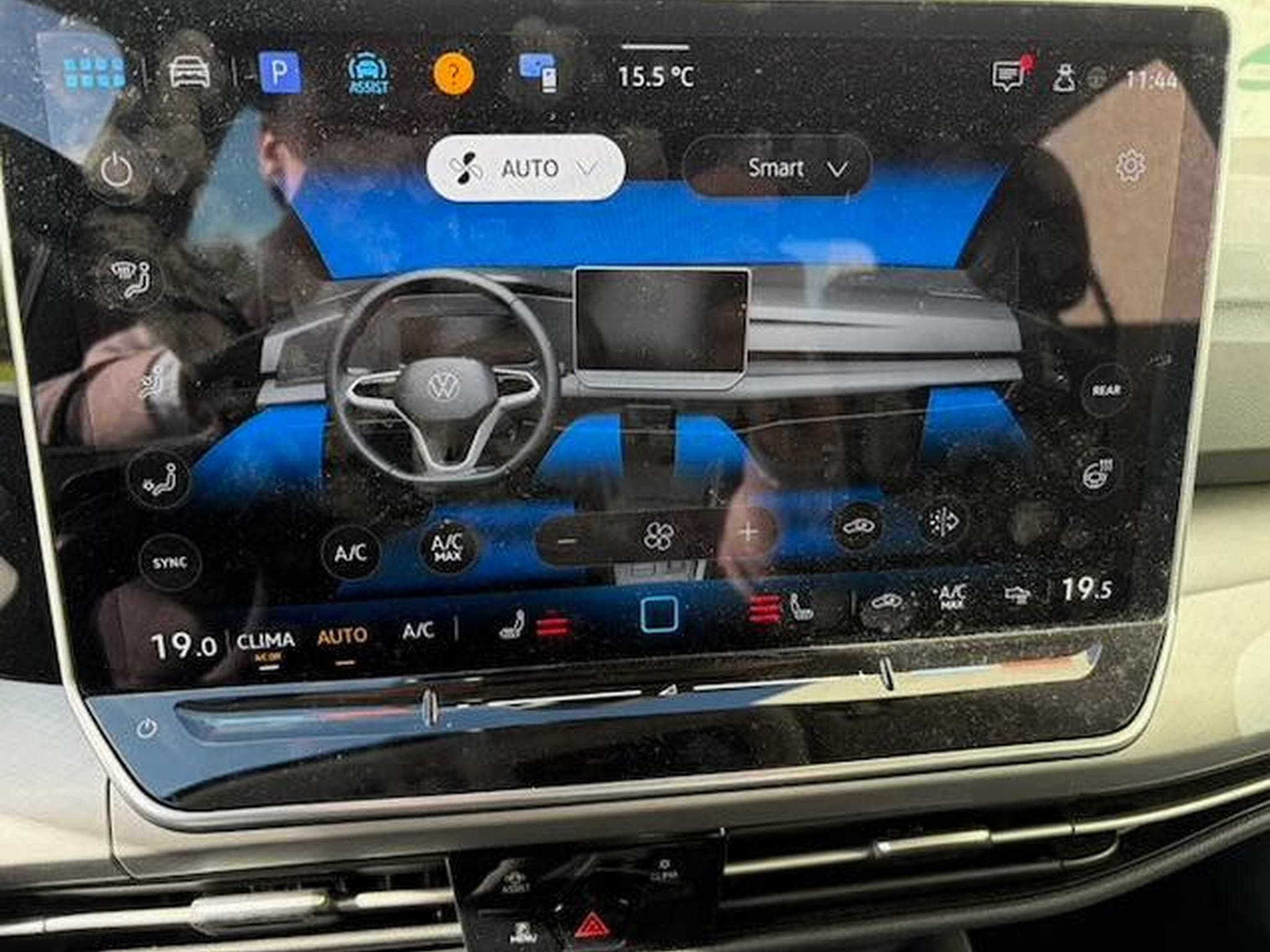 VW Golf Variant LIFE (2025) - Photo 9