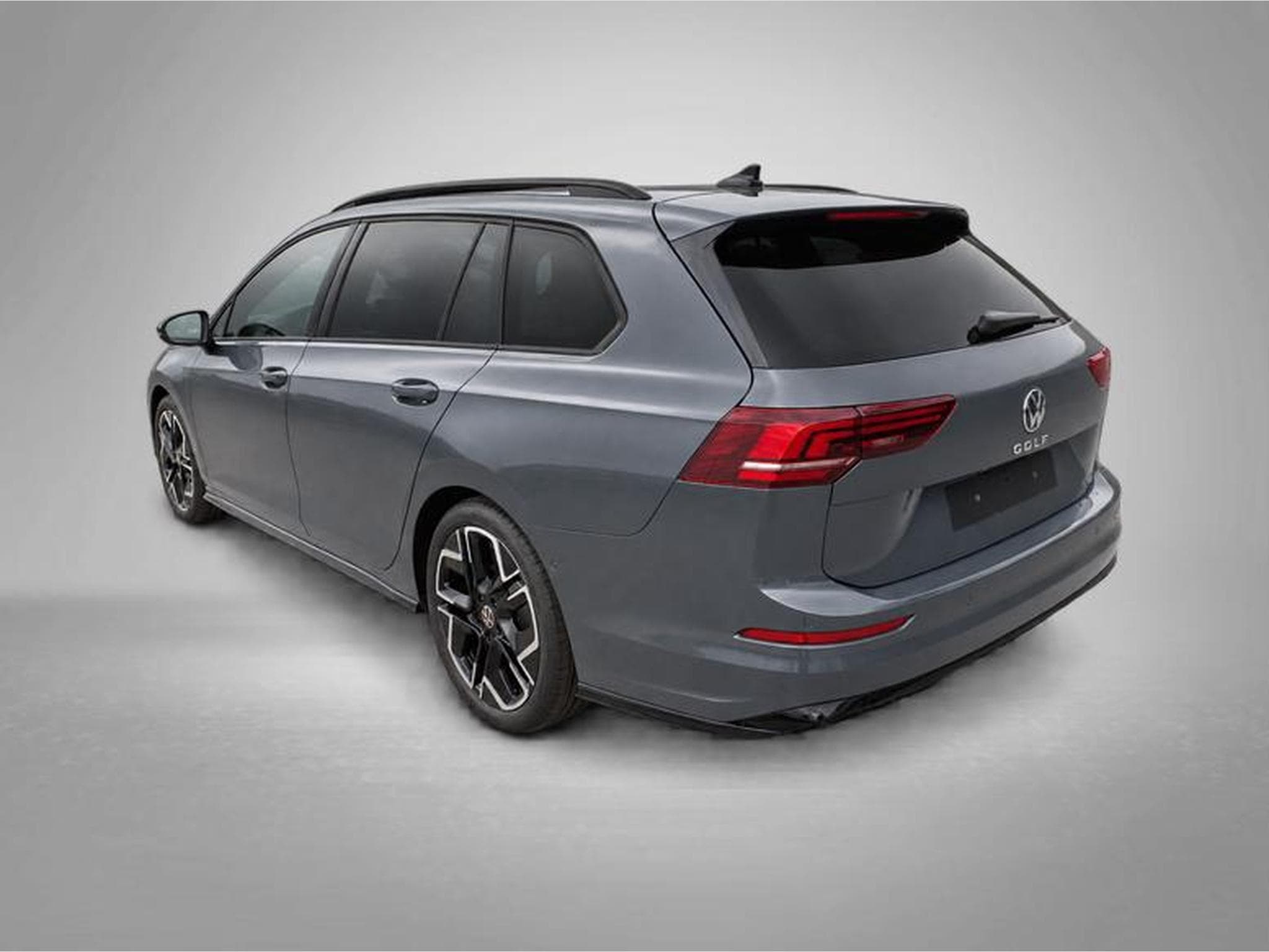 VW Golf Variant R-Line 1.5 eTSI 7-Gang-DSG (2026) - Photo 2