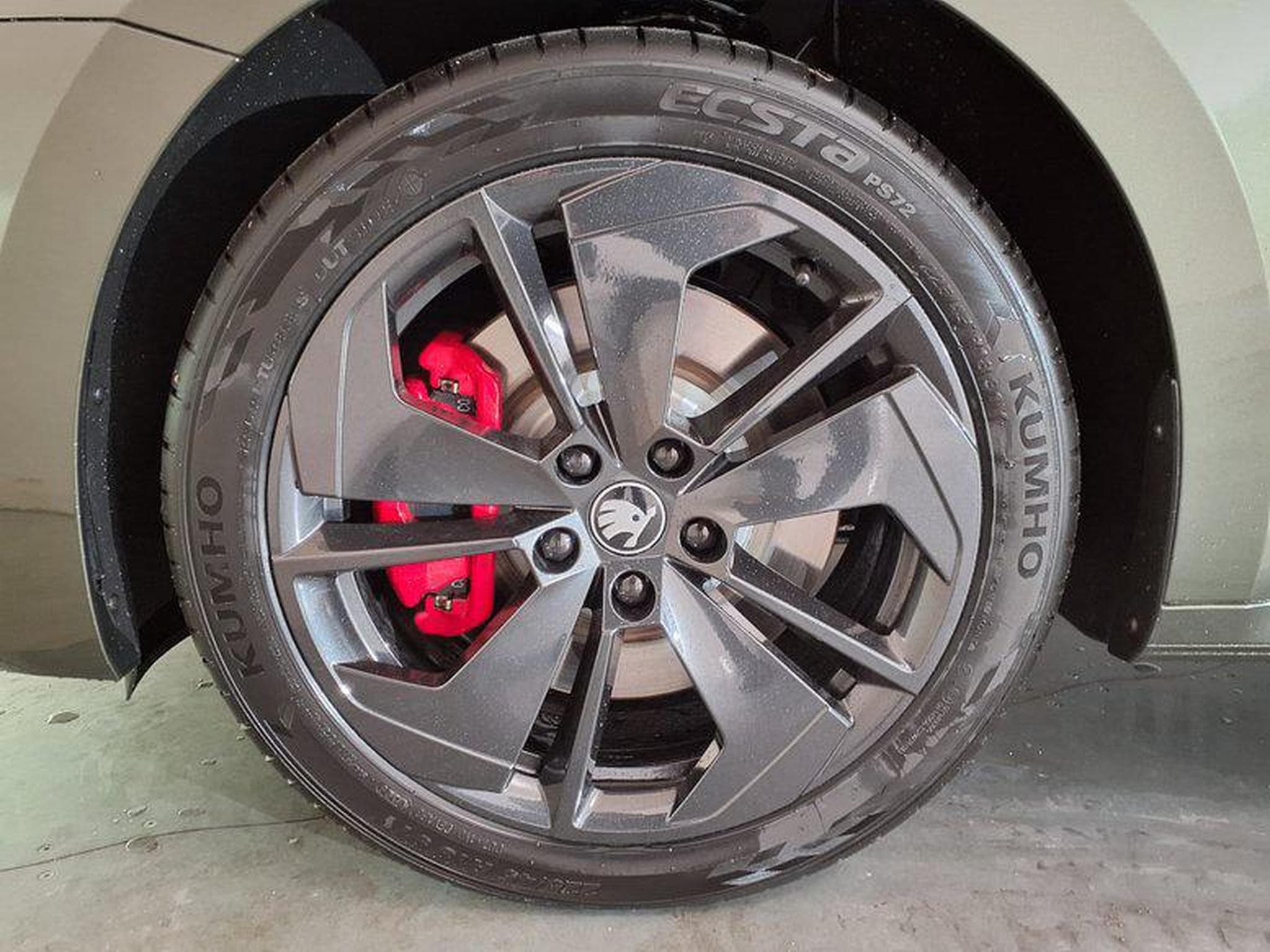 Skoda Octavia RS 2.0 TSI 7-Gang-DSG (2026) - Photo 17