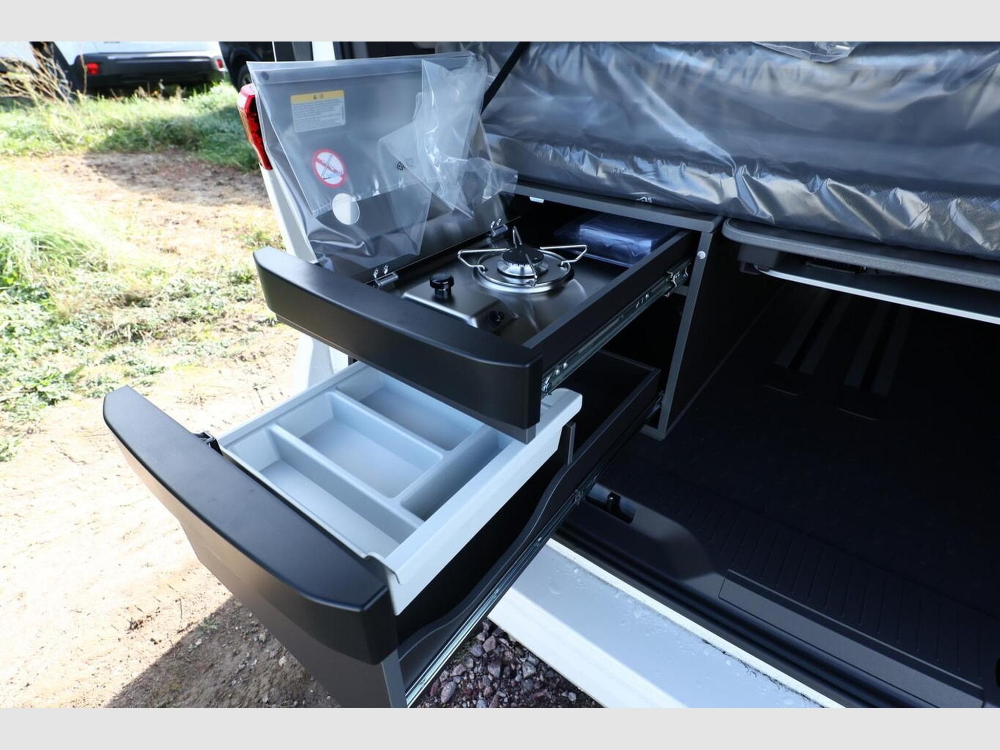 VW California Beach Camper StandH (2026) - Photo 10