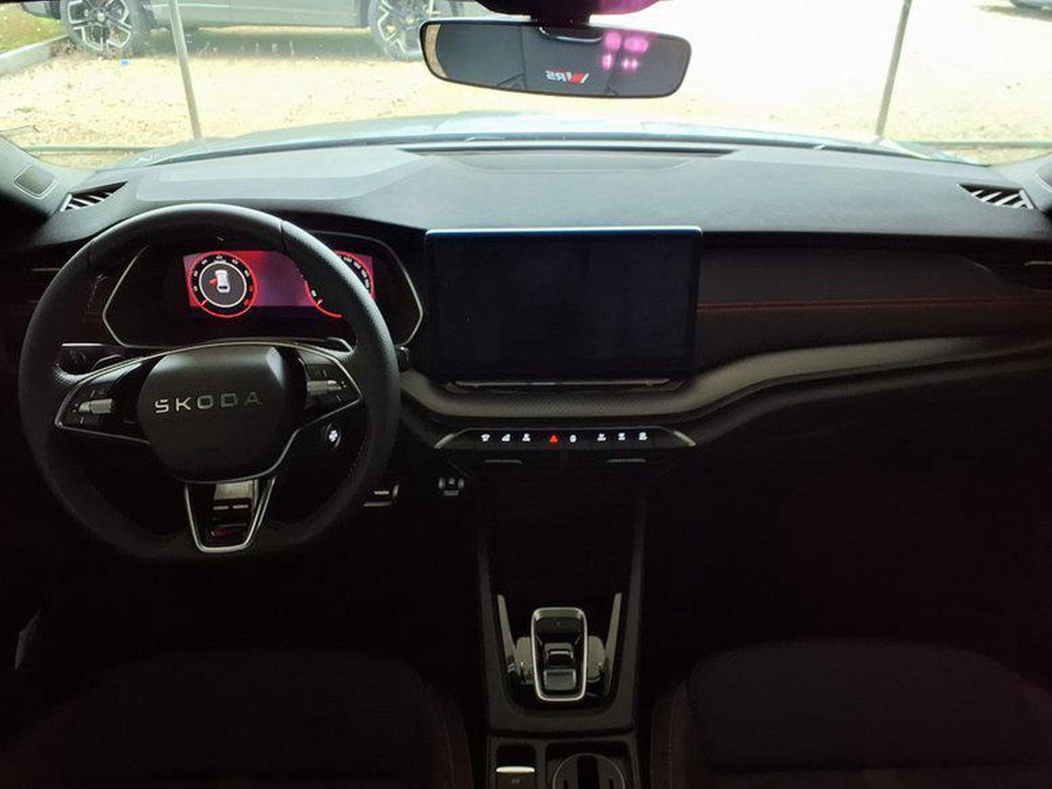 Skoda Octavia RS 2.0 TSI 7-Gang-DSG (2026) - Photo 7
