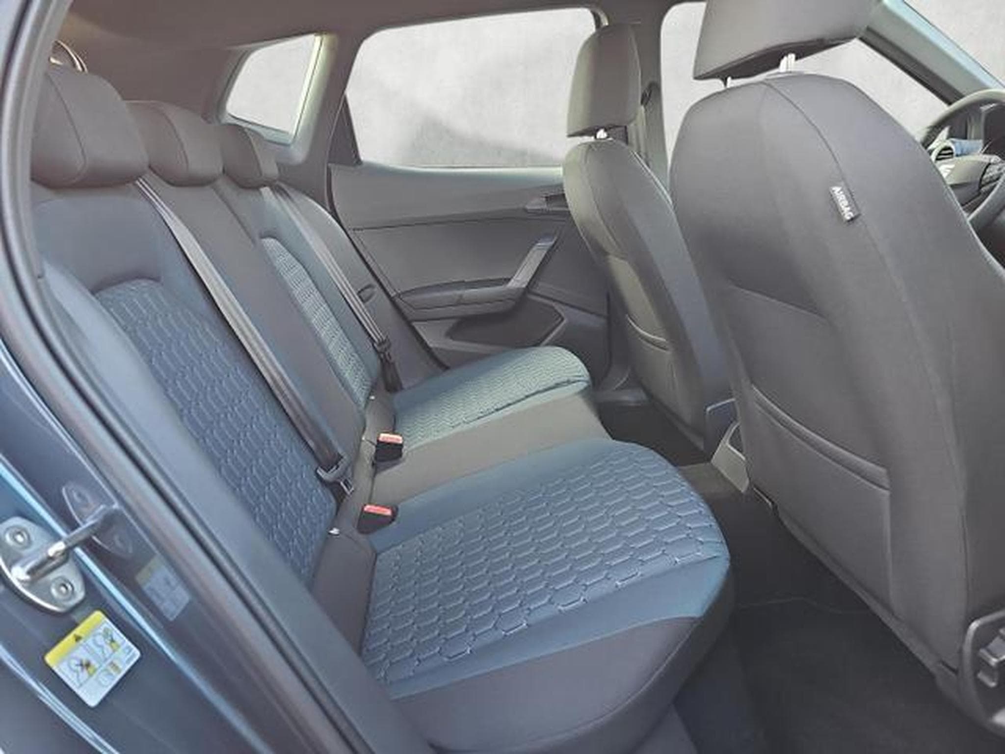 Seat Arona 1.0 TSI 70 kW Style (2026) - Photo 12