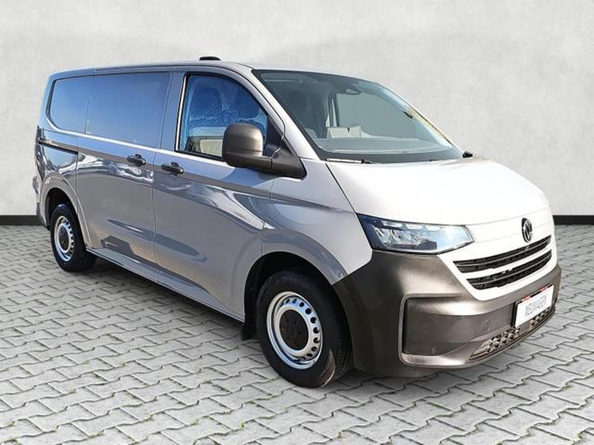VW T7 2.0 TDI 110 kW 4MO KR (2026) - Photo 1