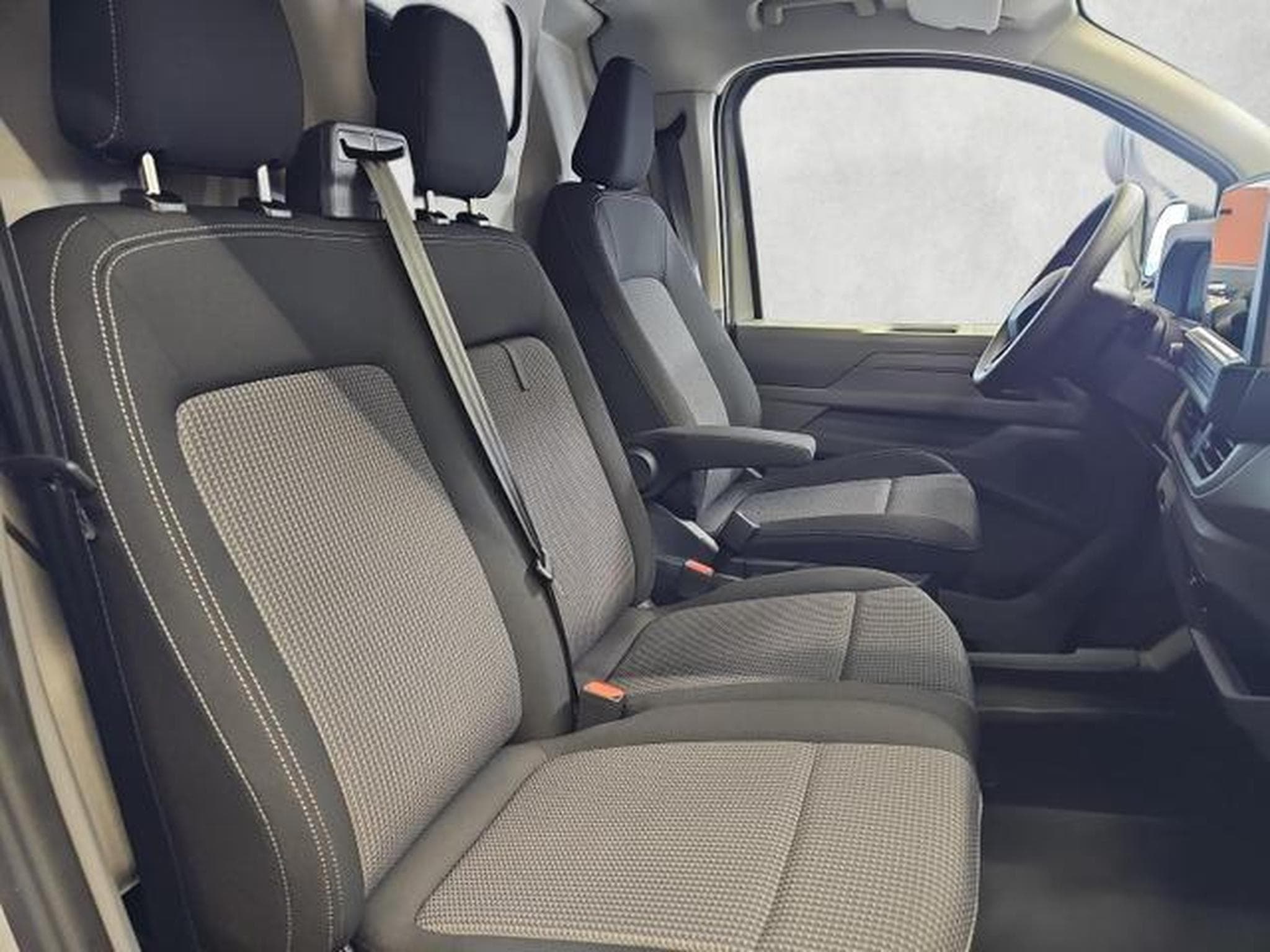 VW T7 2.0 TDI 110 kW 4MO KR (2026) - Photo 10