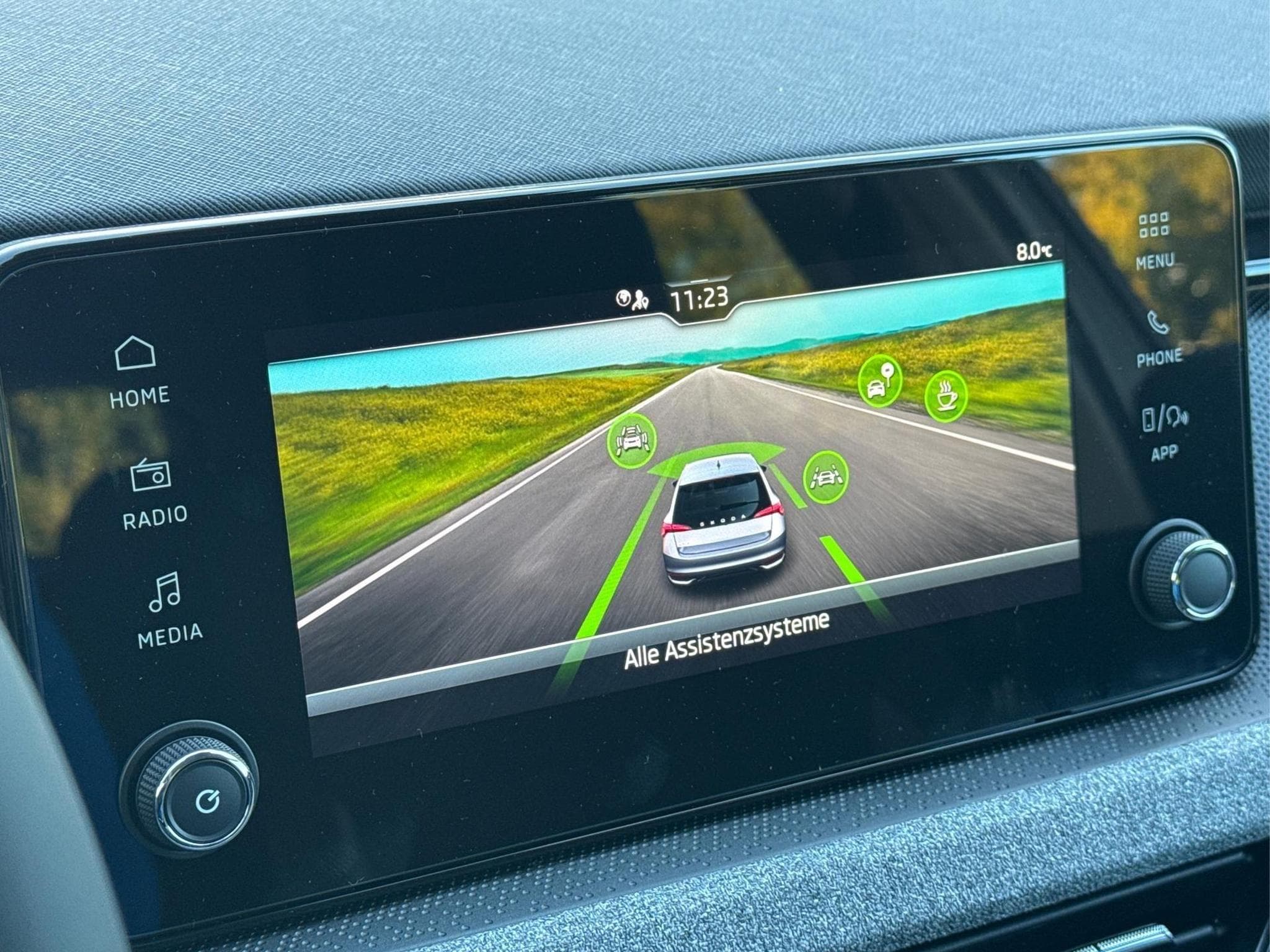 Skoda Scala Extra (2026) - Photo 21