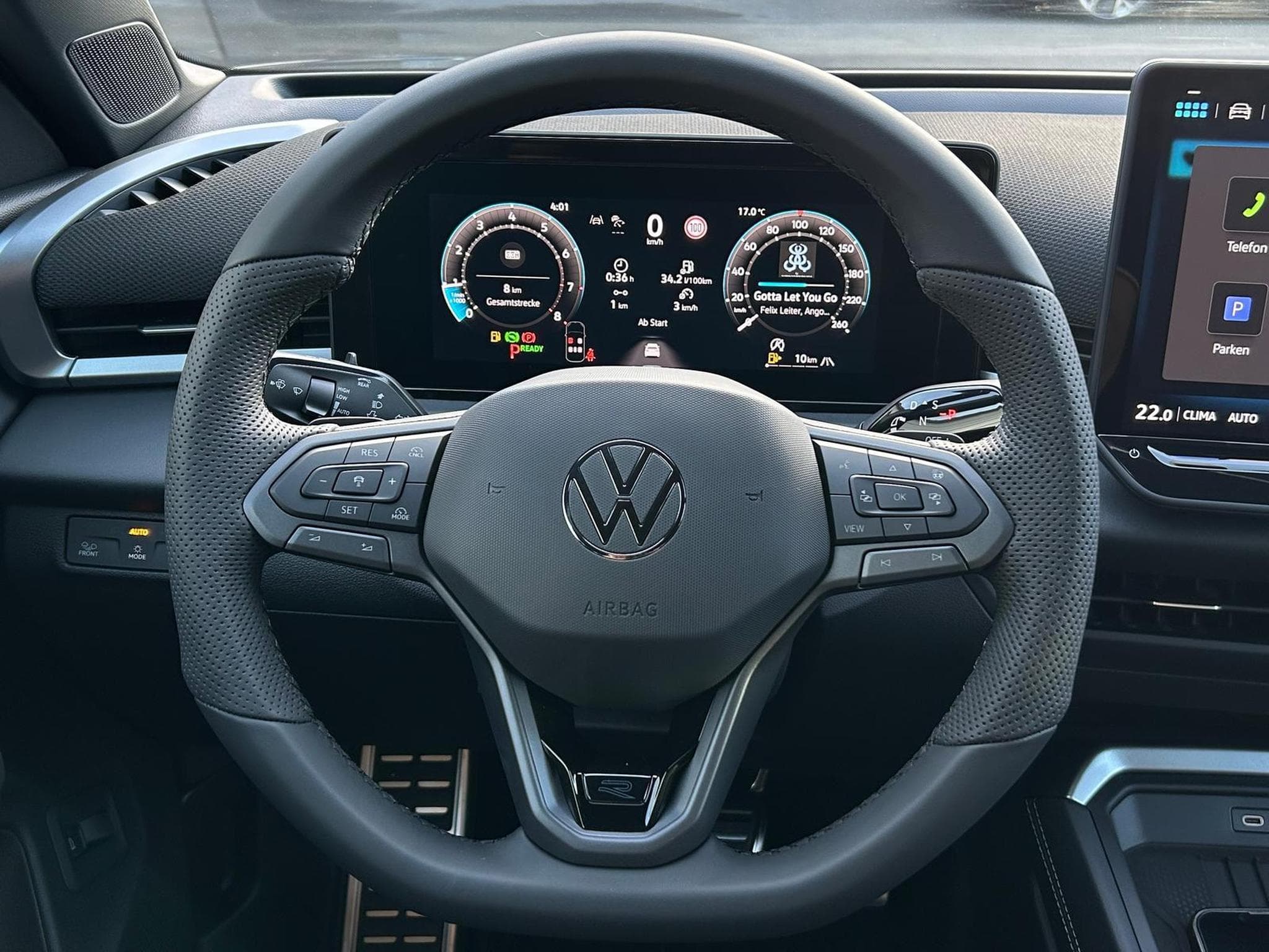 VW T-Roc R-Line (2026) - Photo 9