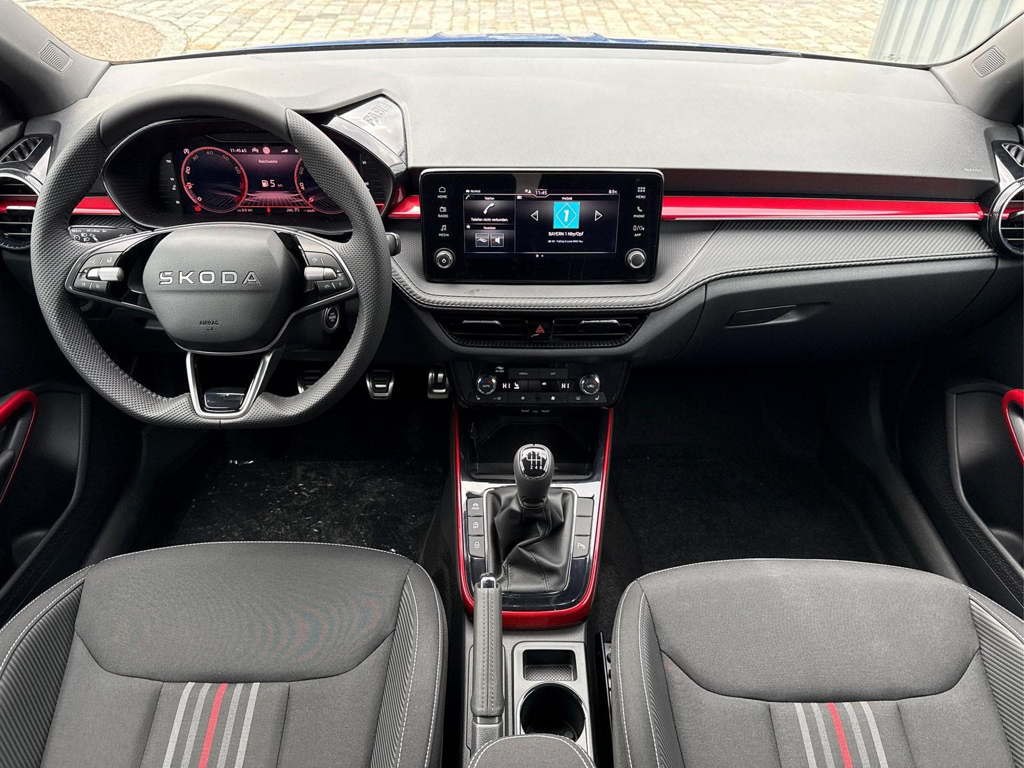 Skoda Fabia Monte Carlo 1.0 (2026) - Photo 5