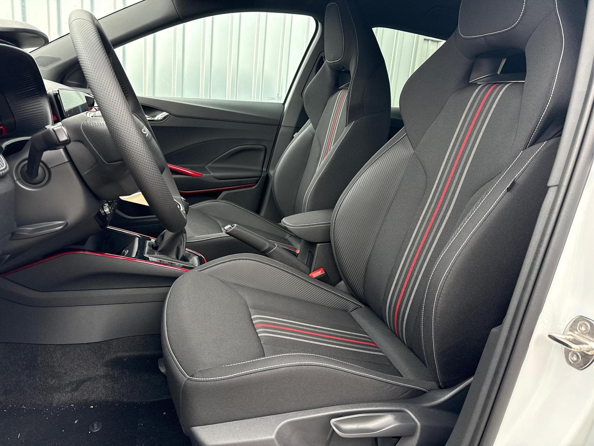 Skoda Fabia Monte Carlo 1.0 (2026) - Photo 6