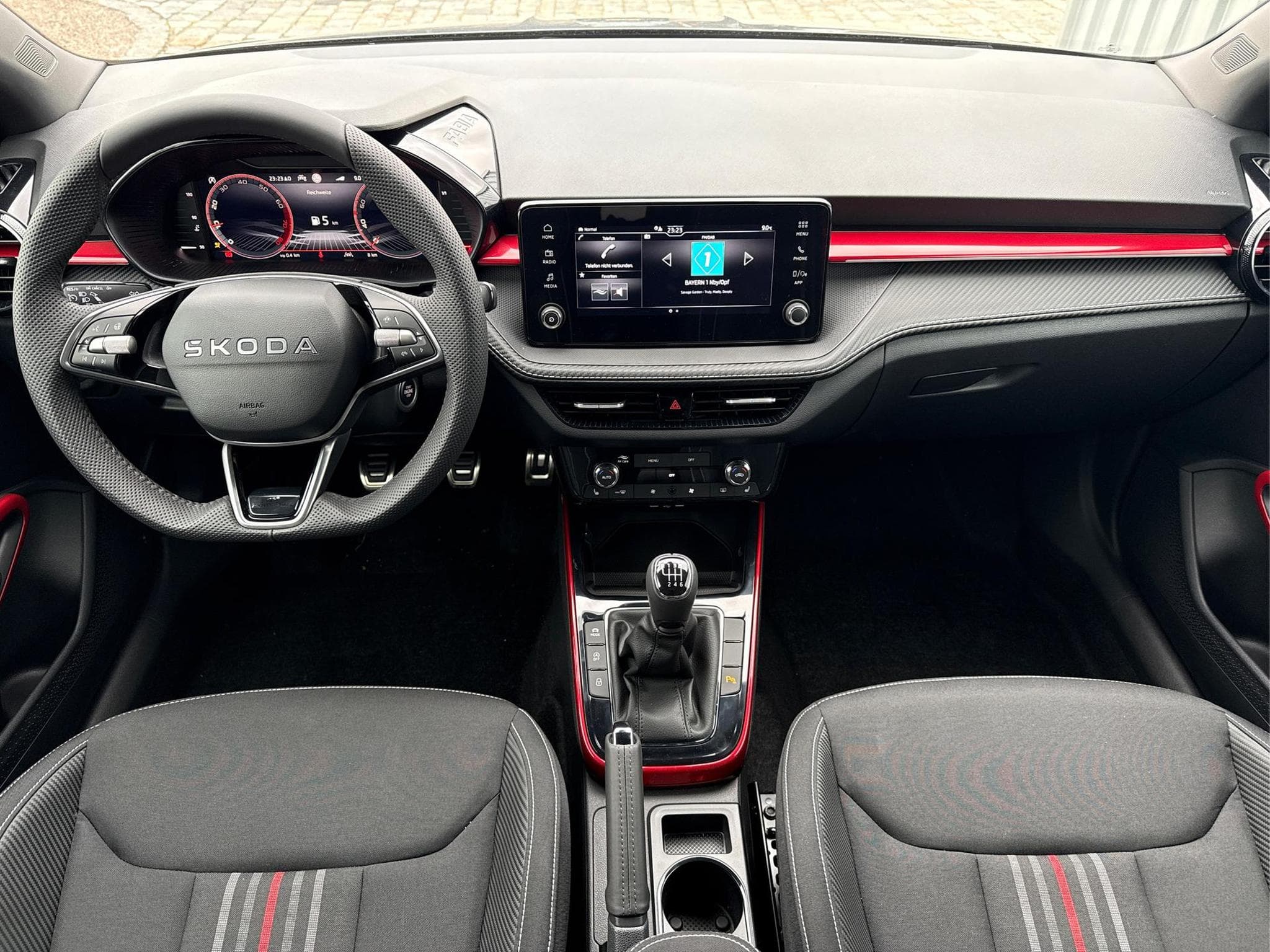 Skoda Fabia Monte Carlo 1.0 (2026) - Photo 5