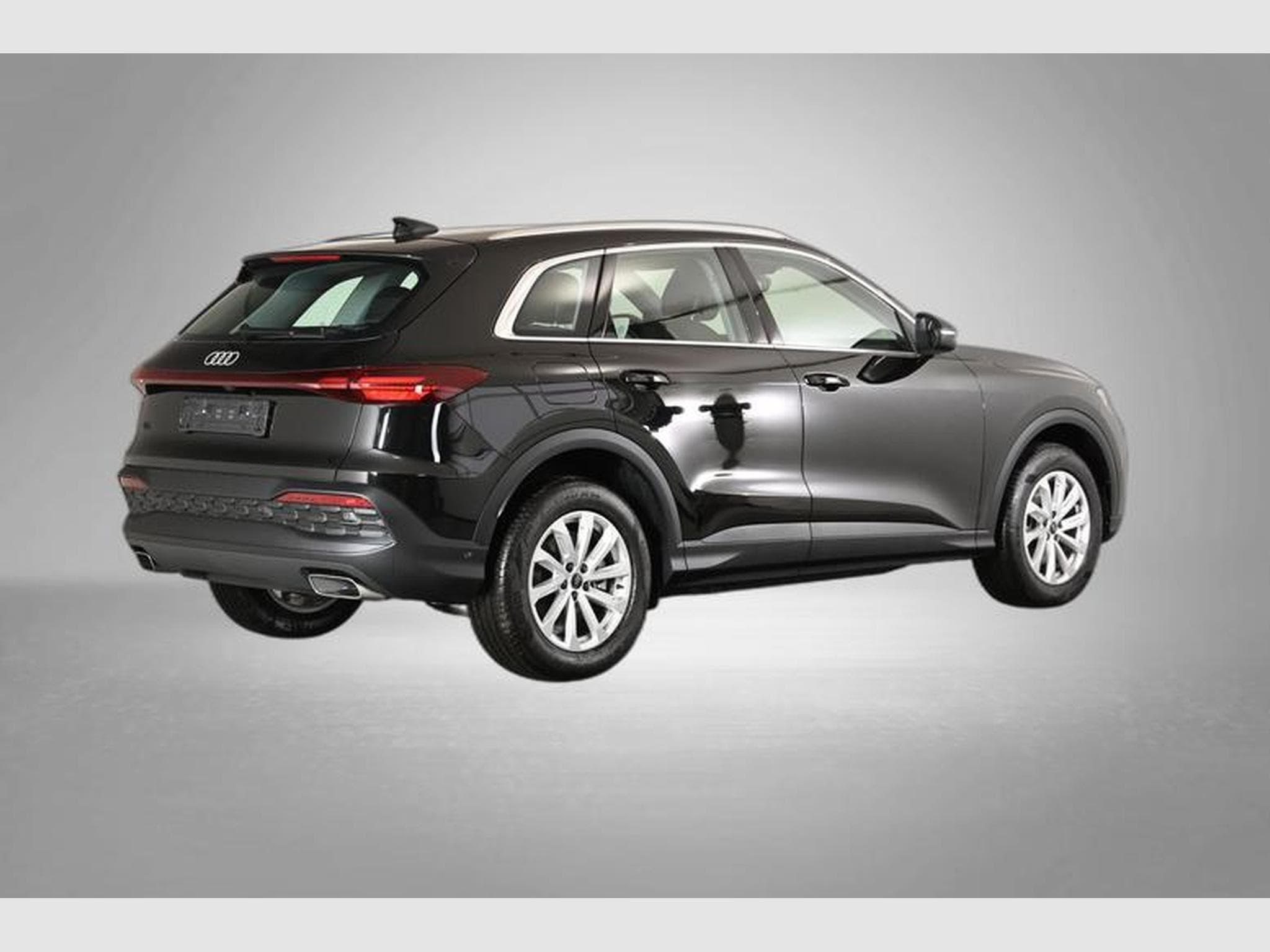 Audi Q5 Standard TFSI 150 kW S tronic (2026) - Photo 5