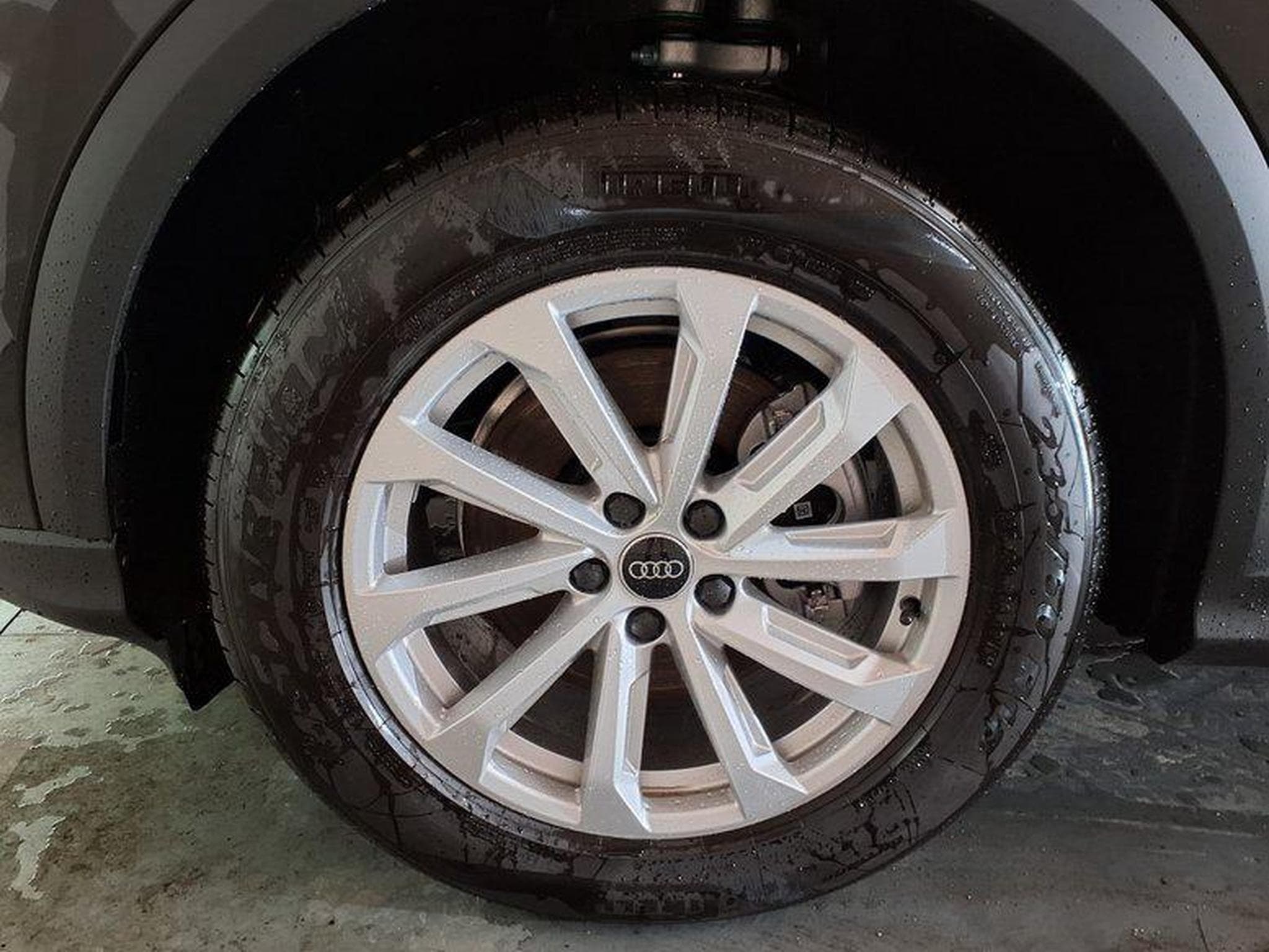 Audi Q5 Standard TFSI 150 kW S tronic (2026) - Photo 9