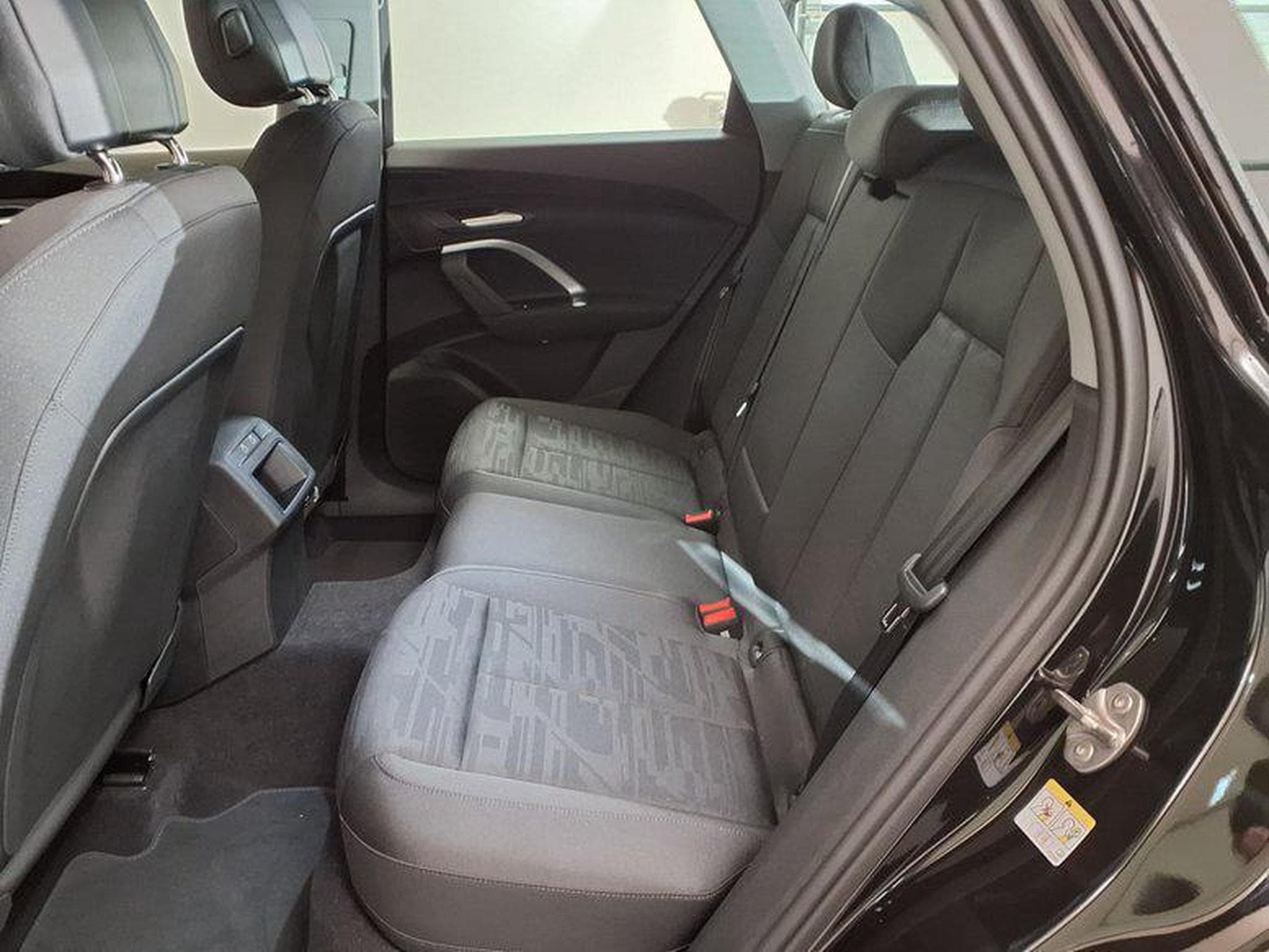 Audi Q5 Standard TFSI 150 kW S tronic (2026) - Photo 12