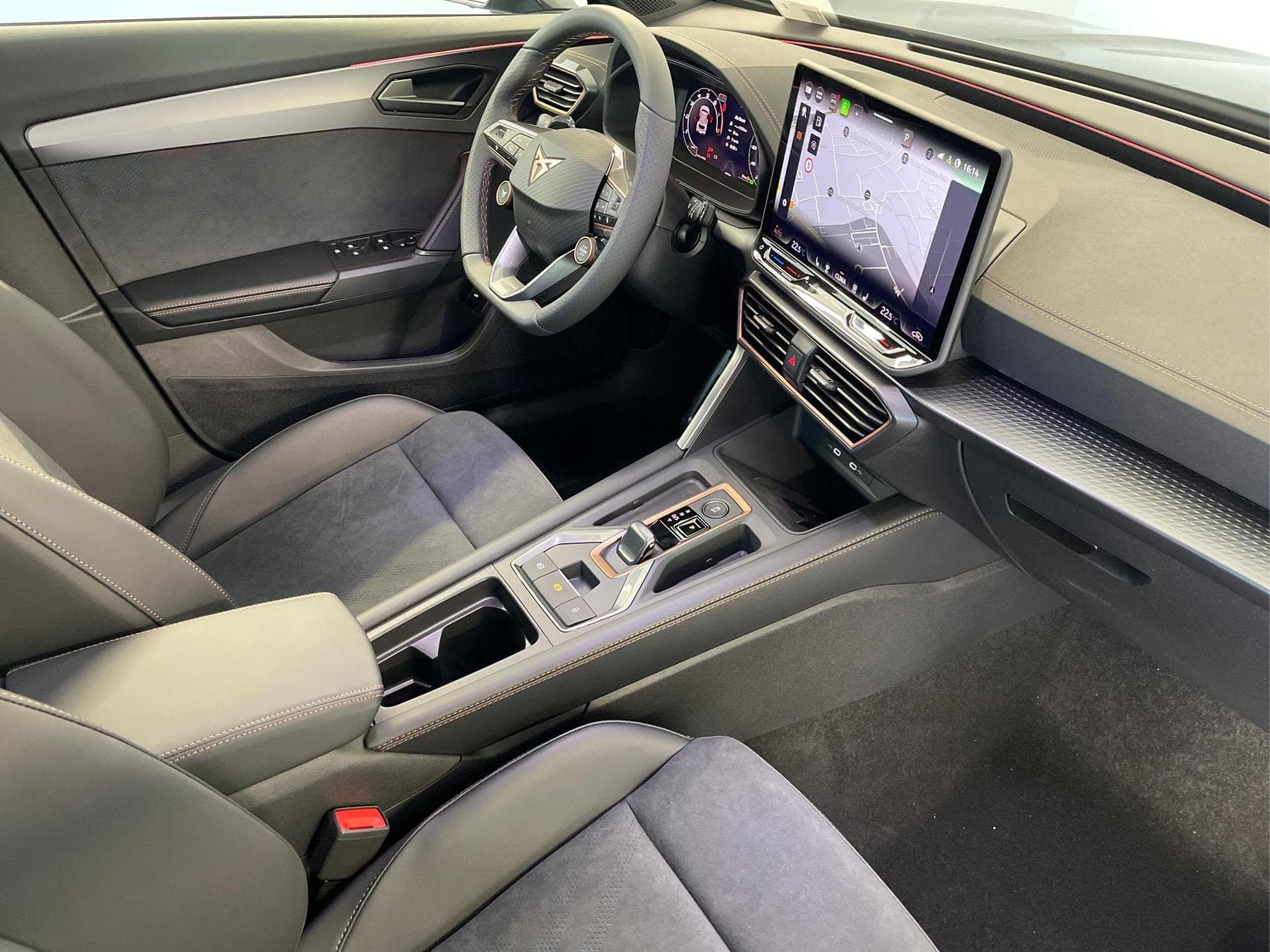 Cupra Formentor VZ (2026) - Photo 14